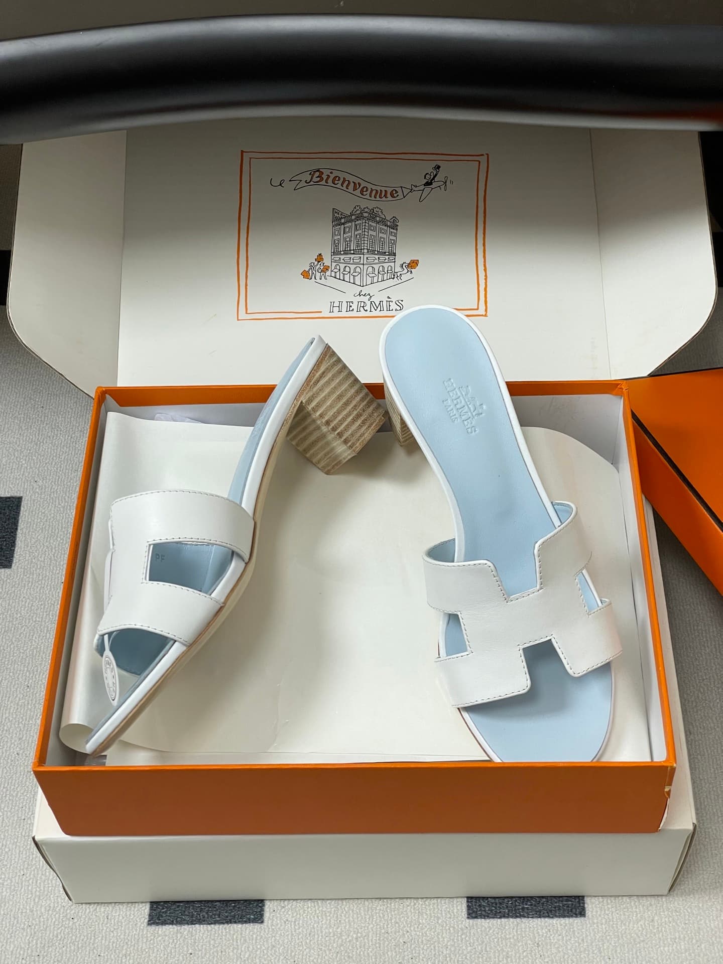 D8030 – Top-quality products (wrapped in high-end packaging ✈️/scarves) — image 6