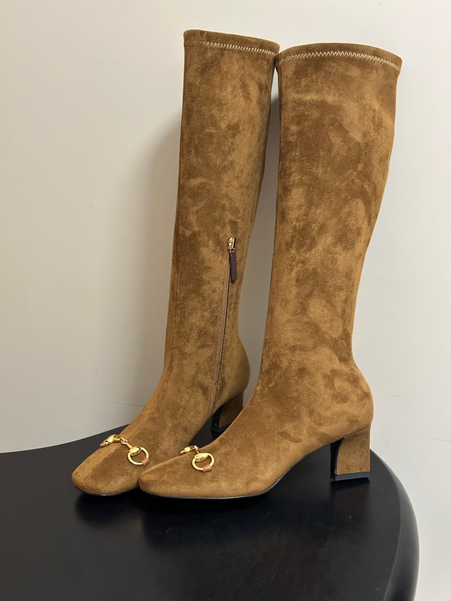 D6929 - — image 2