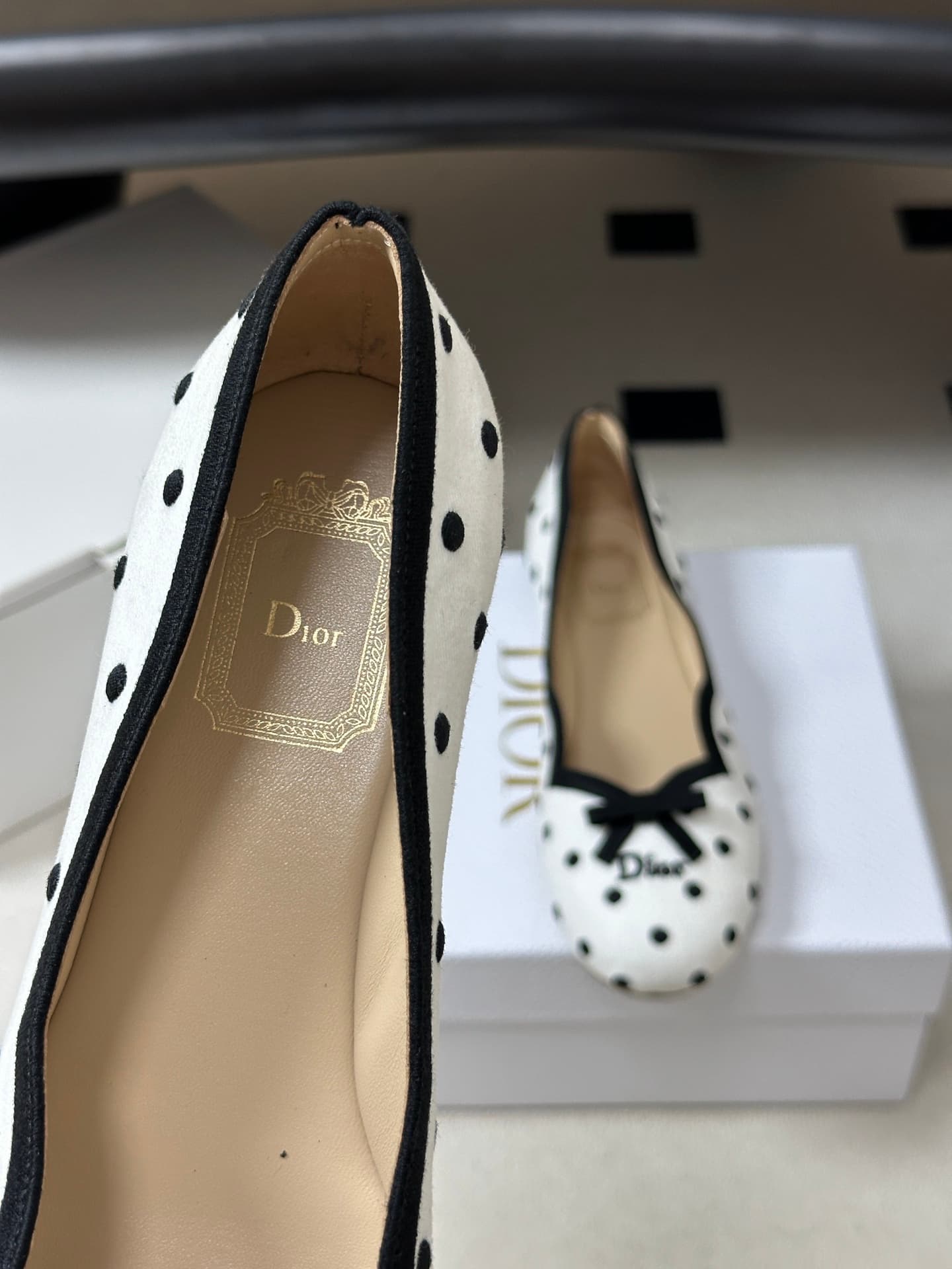 D5751 – Top-quality (wrapped in high-end luggage boxes ✈️) — image 7