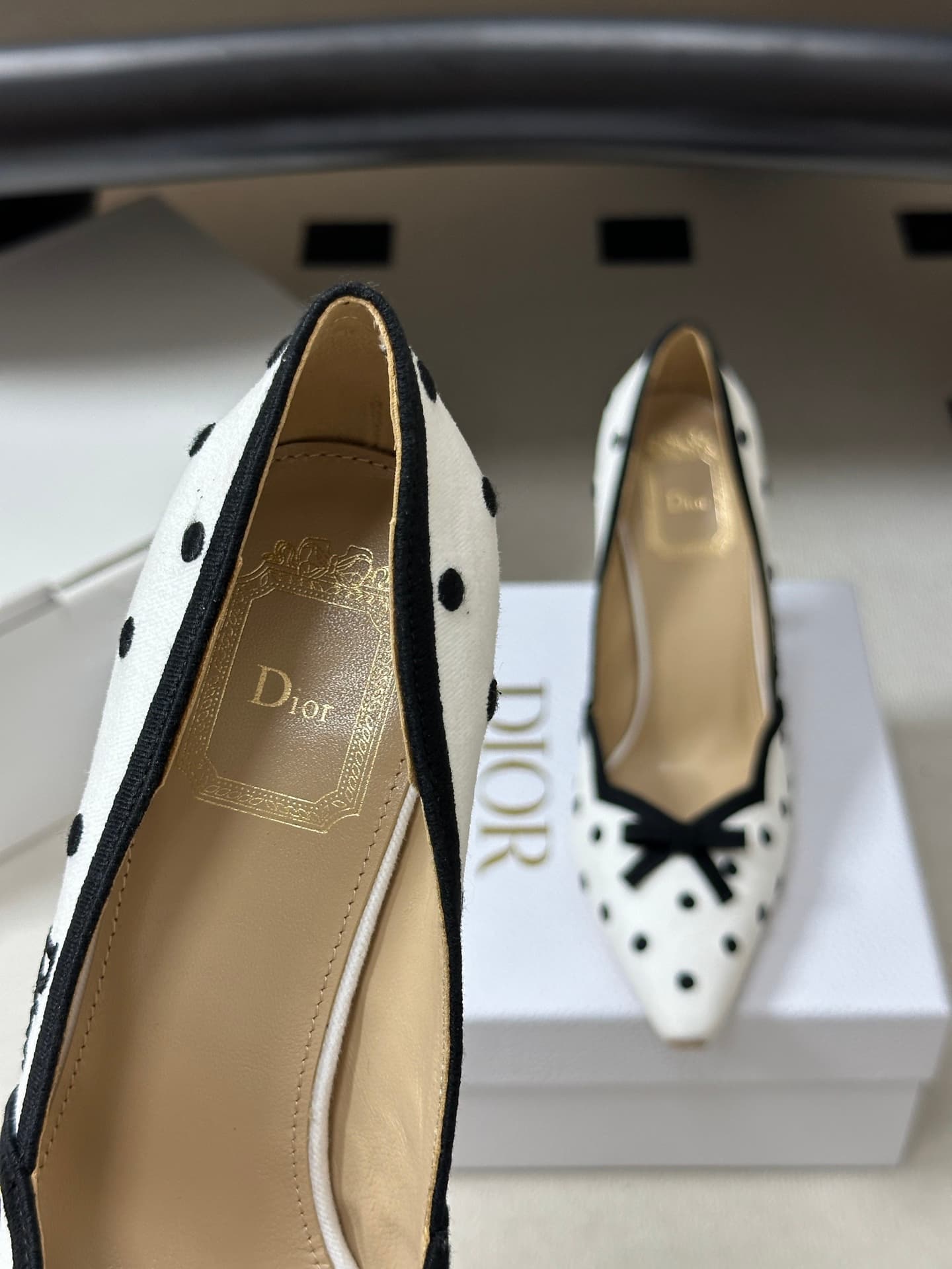 D5749 – Top-quality (wrapped in high-end gift boxes ✈️) — image 7