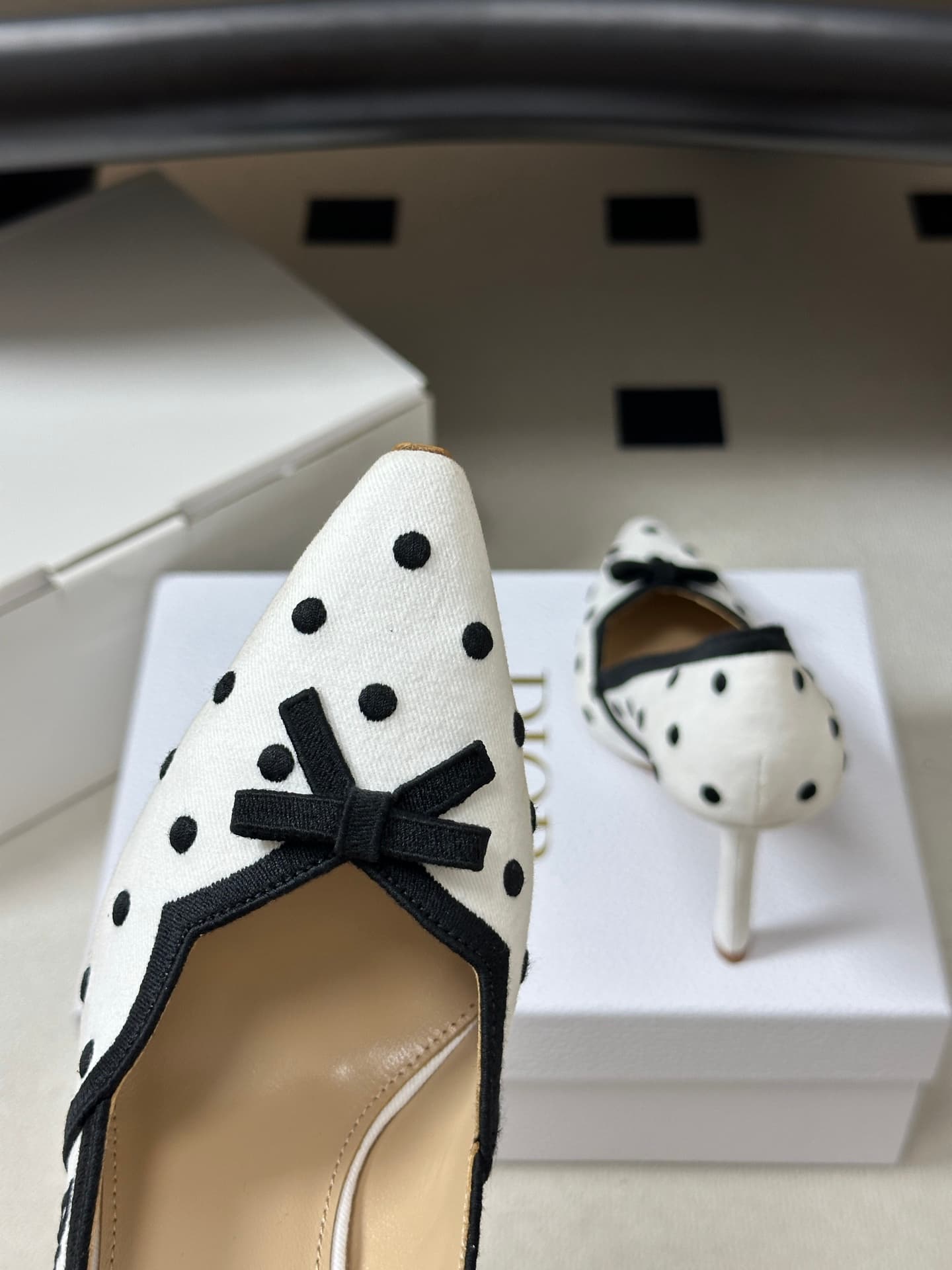 D5749 – Top-quality (wrapped in high-end gift boxes ✈️) — image 8