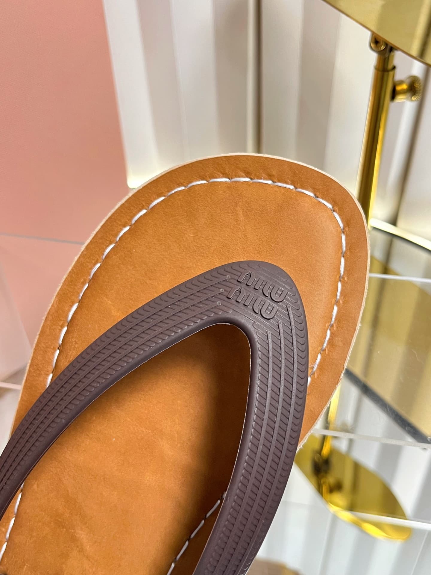 D10676 MIUMIU Miu 2026 New Summer Vintage/retro Style Thick-Sole Sandal for Casual Use — image 7