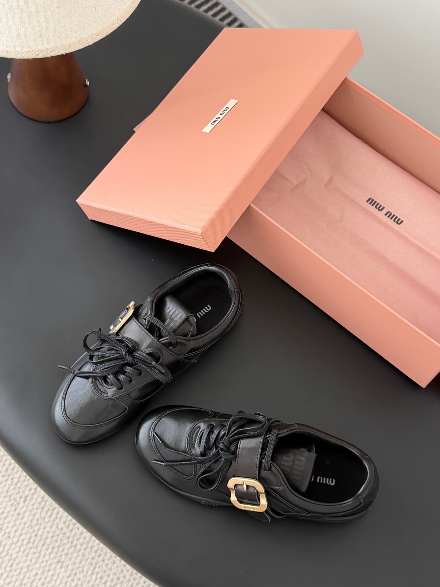 D10673 MiuMiu New Model Casual Sports Shoes for Show — image 6