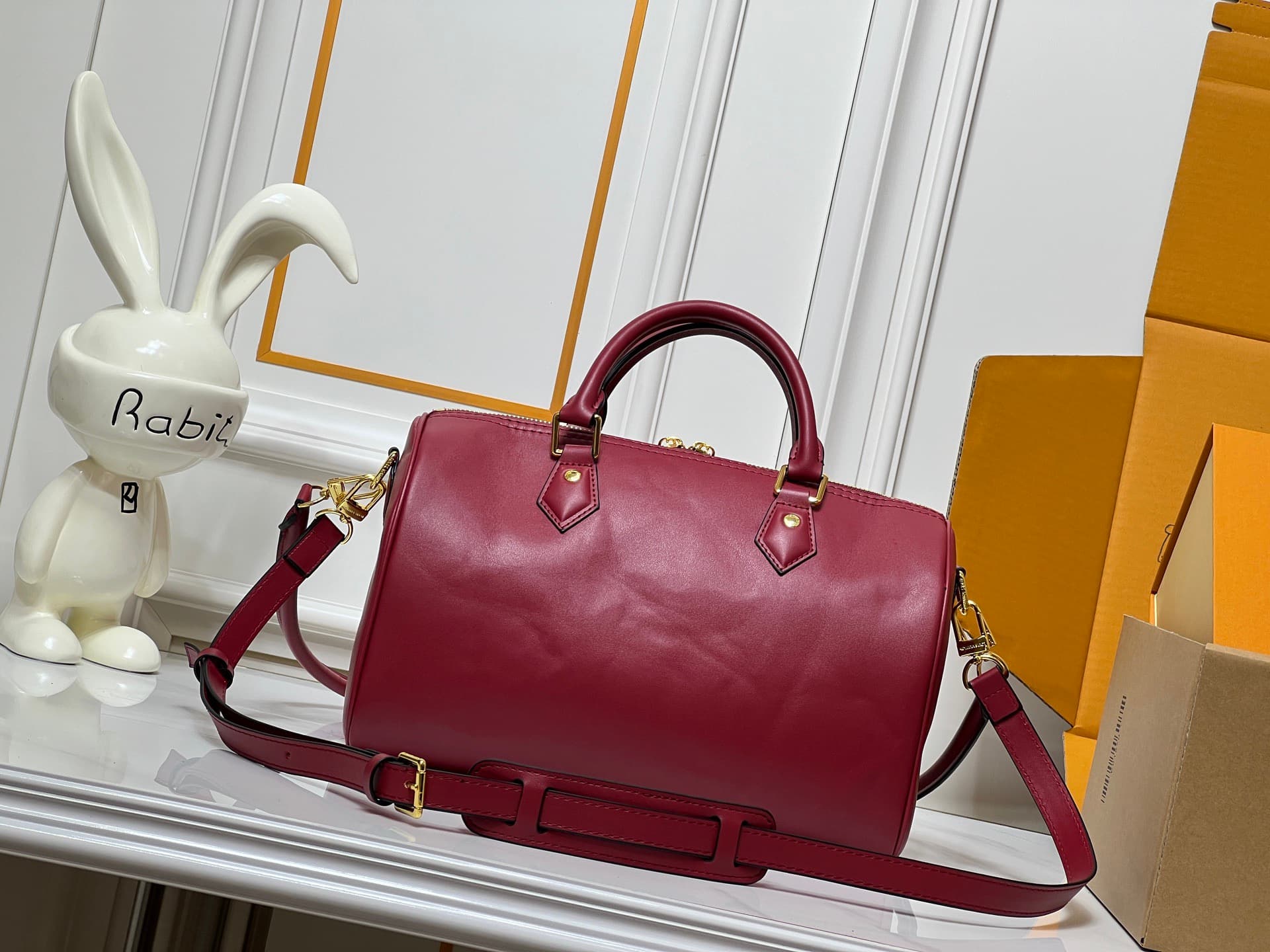 C5340 💰M25766 M13344 Wine-red cat. This Speedy Soft 30 model comes from LV Travels With Grace Coddlington. — image 7