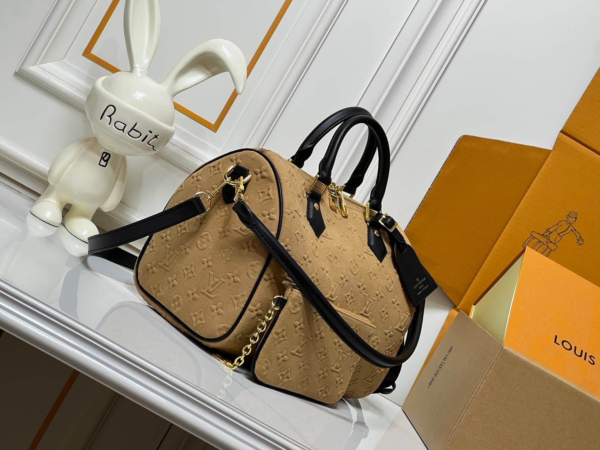 C5073 💰 M13332 M13344 apricot-colored embossed suede, fashion-oriented model. This Speedy Soft 30 is from LV Travels With Grace Coddlington line. — image 2