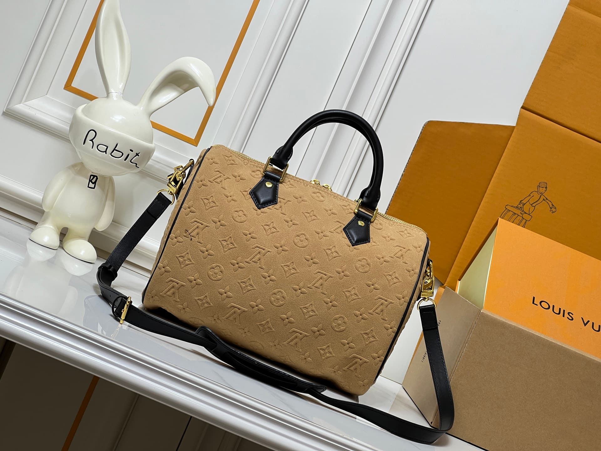 C5073 💰 M13332 M13344 apricot-colored embossed suede, fashion-oriented model. This Speedy Soft 30 is from LV Travels With Grace Coddlington line. — image 6