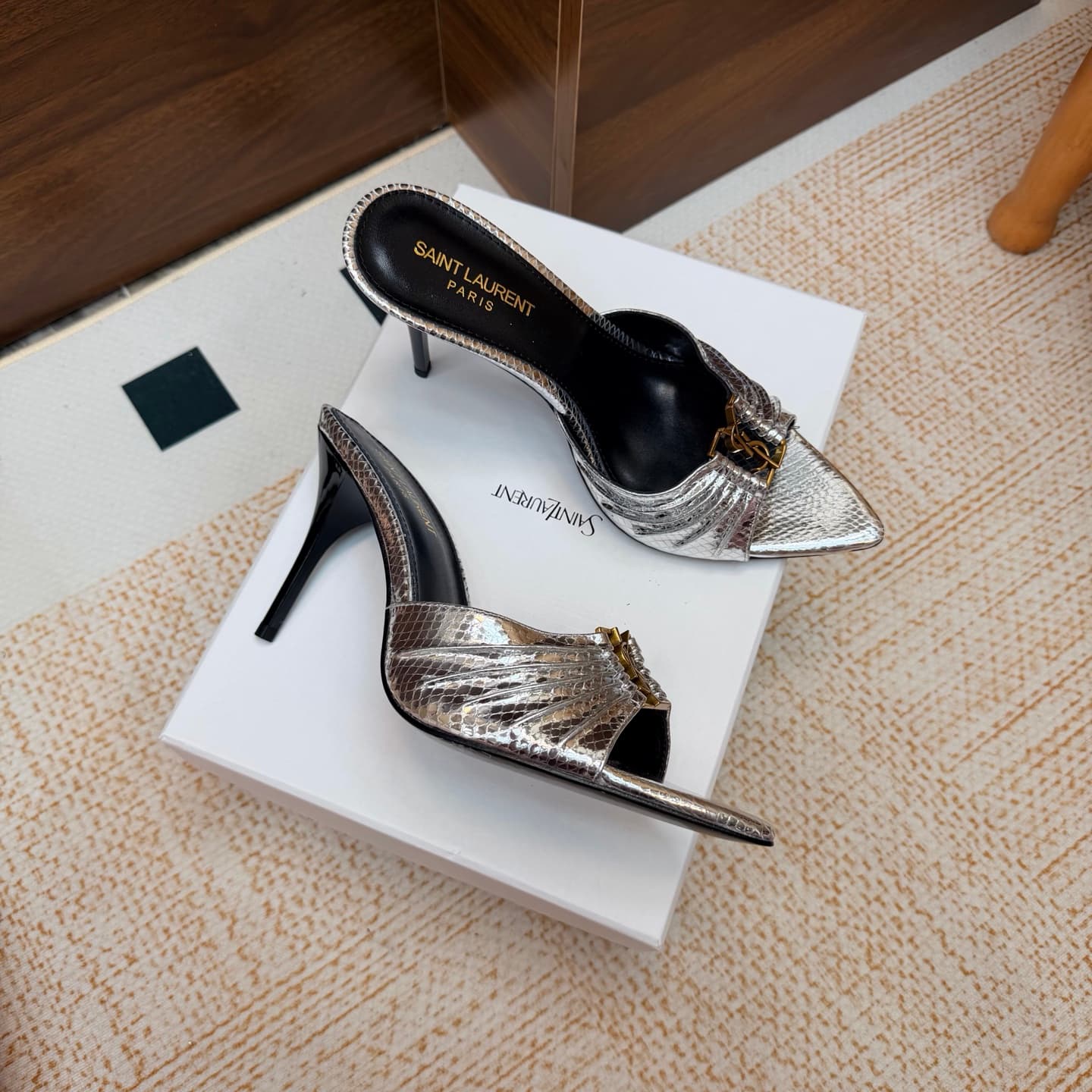 D12326 2026 Spring/Summer New Model YSL 🖤 Saint Laurent / Saint Laurent YSL slippers – an absolutely amazing and popular pair of slippers! — image 2