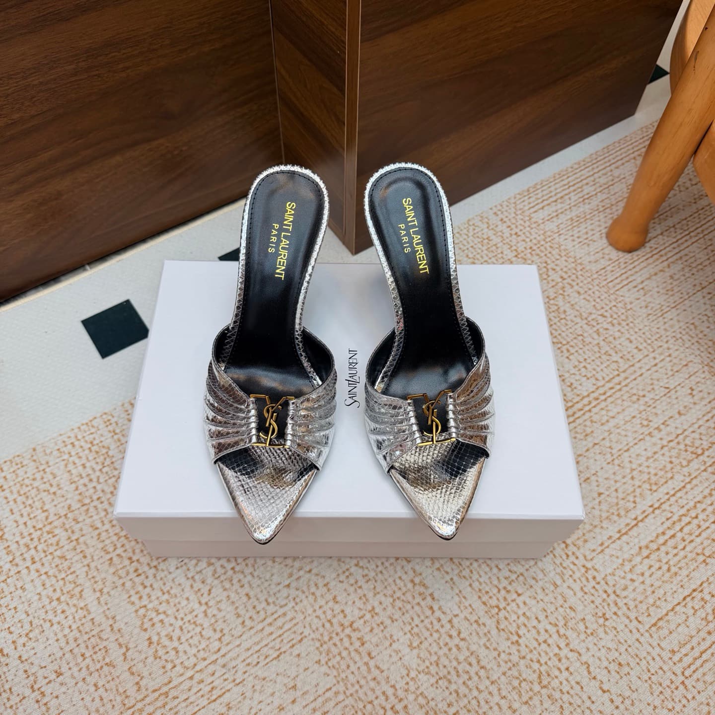 D12326 2026 Spring/Summer New Model YSL 🖤 Saint Laurent / Saint Laurent YSL slippers – an absolutely amazing and popular pair of slippers! — image 4