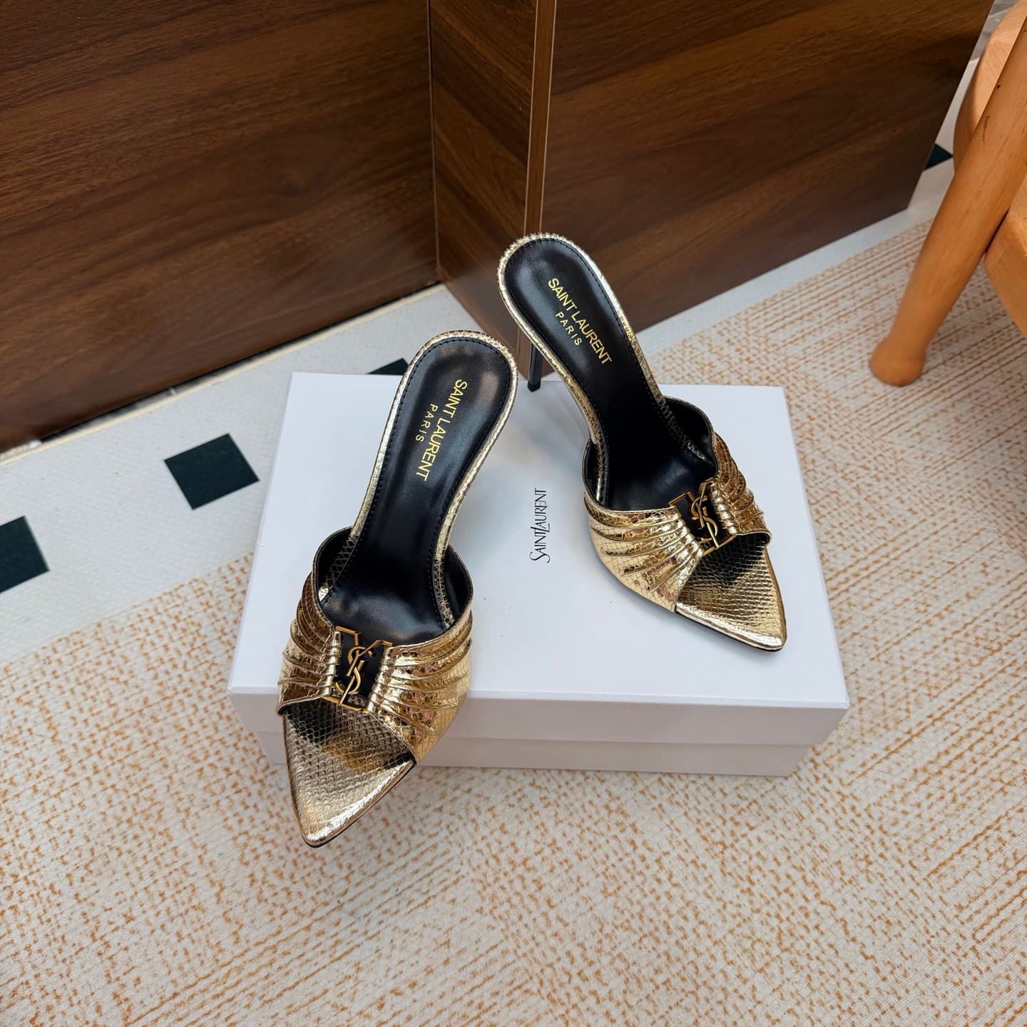 D12325 2026 Spring/Summer New Model YSL 🖤 Saint Laurent / Saint Laurent YSL slippers – an absolutely amazing and popular pair of slippers! — image 6