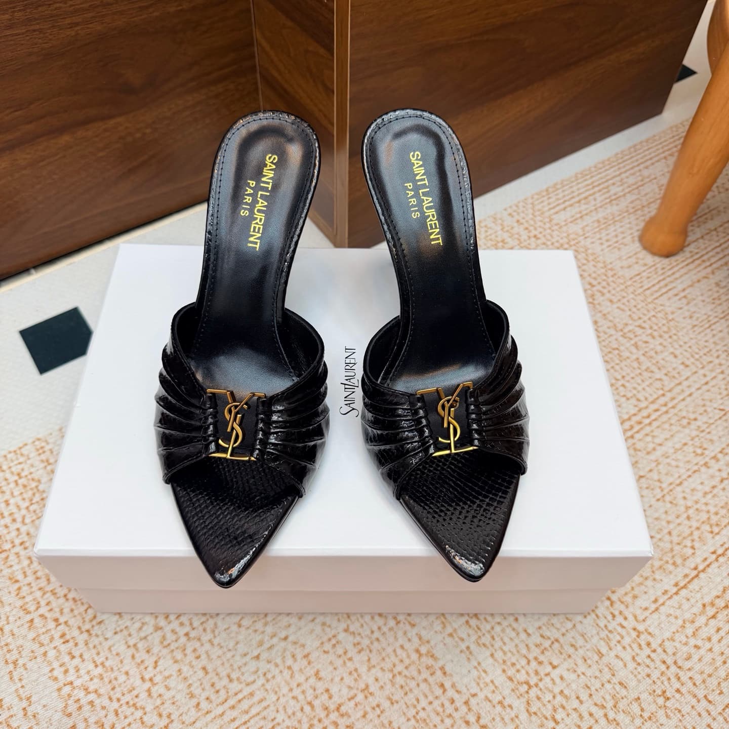 D12324 2026 Spring/Summer New Model YSL 🖤 Saint Laurent / Saint Laurent YSL slippers – an absolutely amazing and popular pair of slippers! — image 5