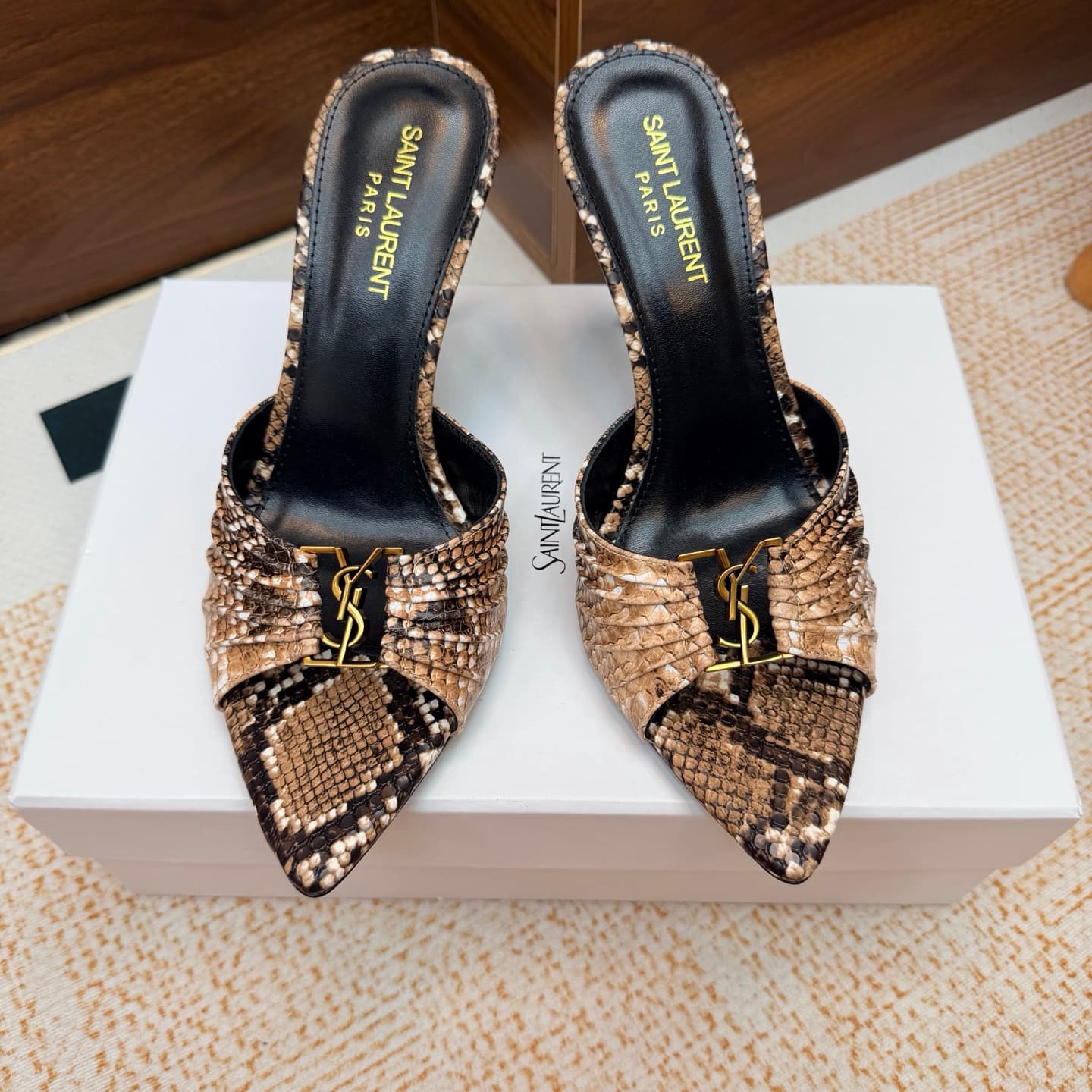 D12321 2026 Spring/Summer New Model YSL 🖤 Saint Laurent / Saint Laurent YSL slippers – an absolutely amazing and popular pair of slippers! — image 5