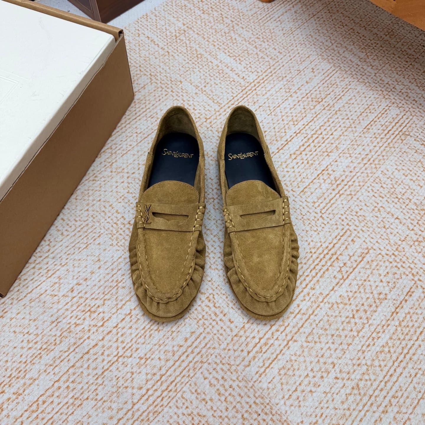 D12107 – Top-quality — image 3