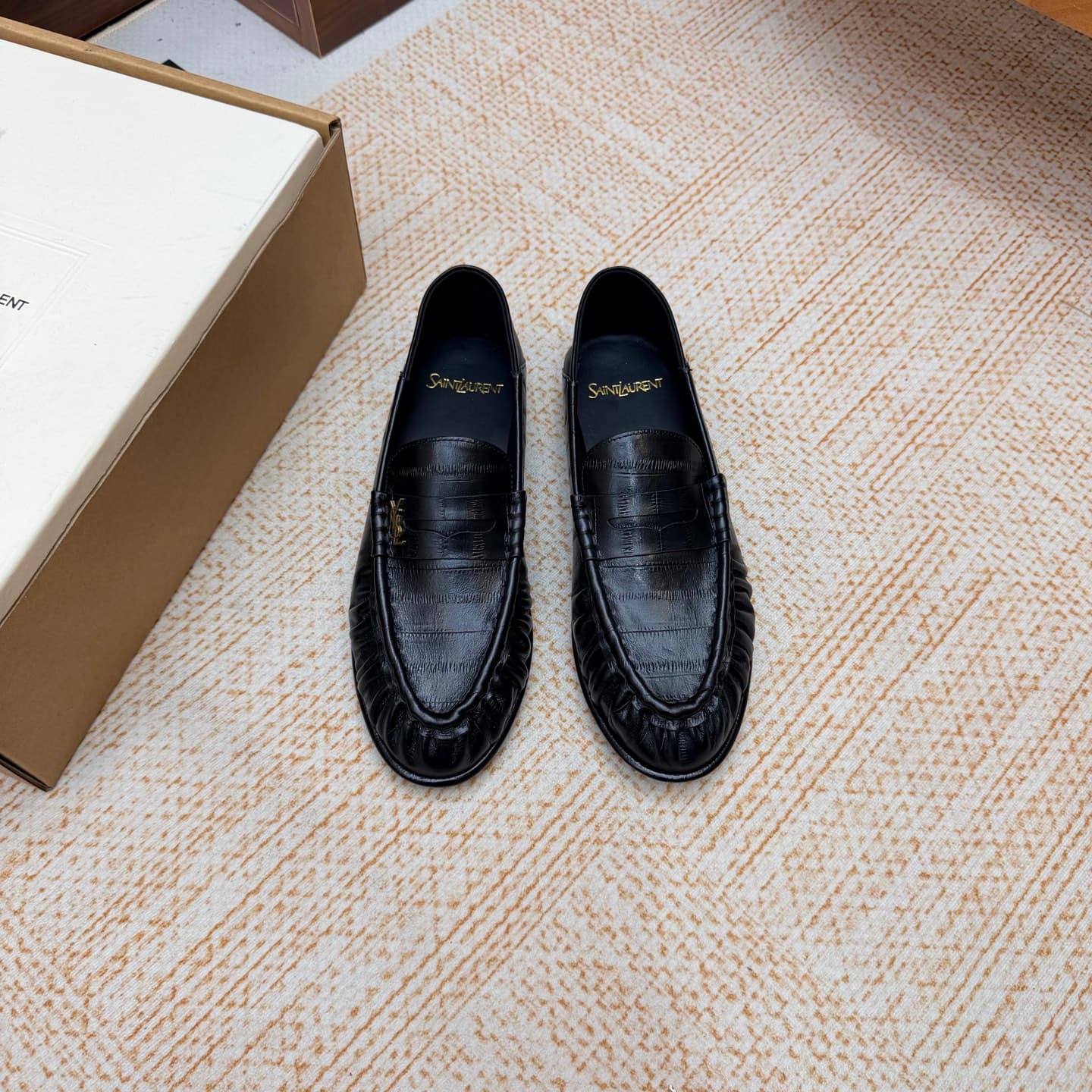 D12103 - Top-quality — image 3