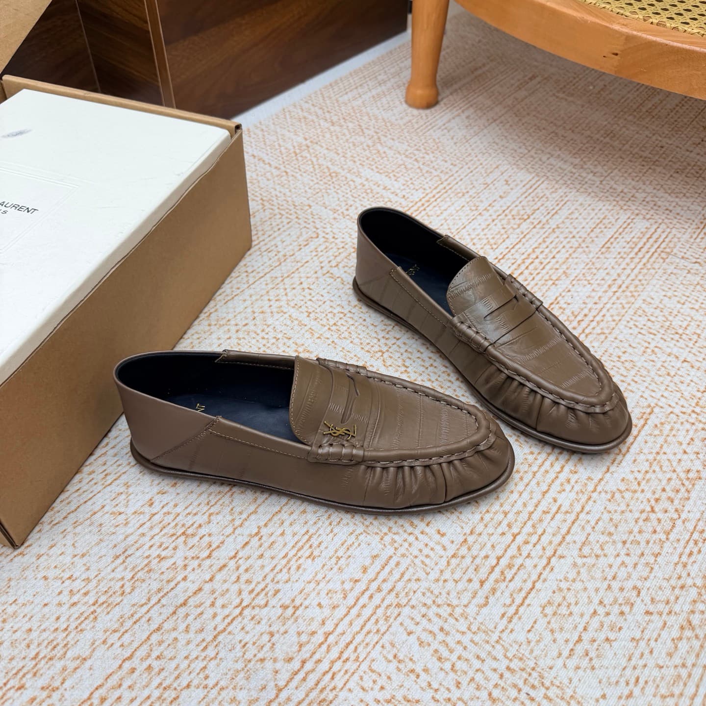 D12102 – Top-quality — image 8