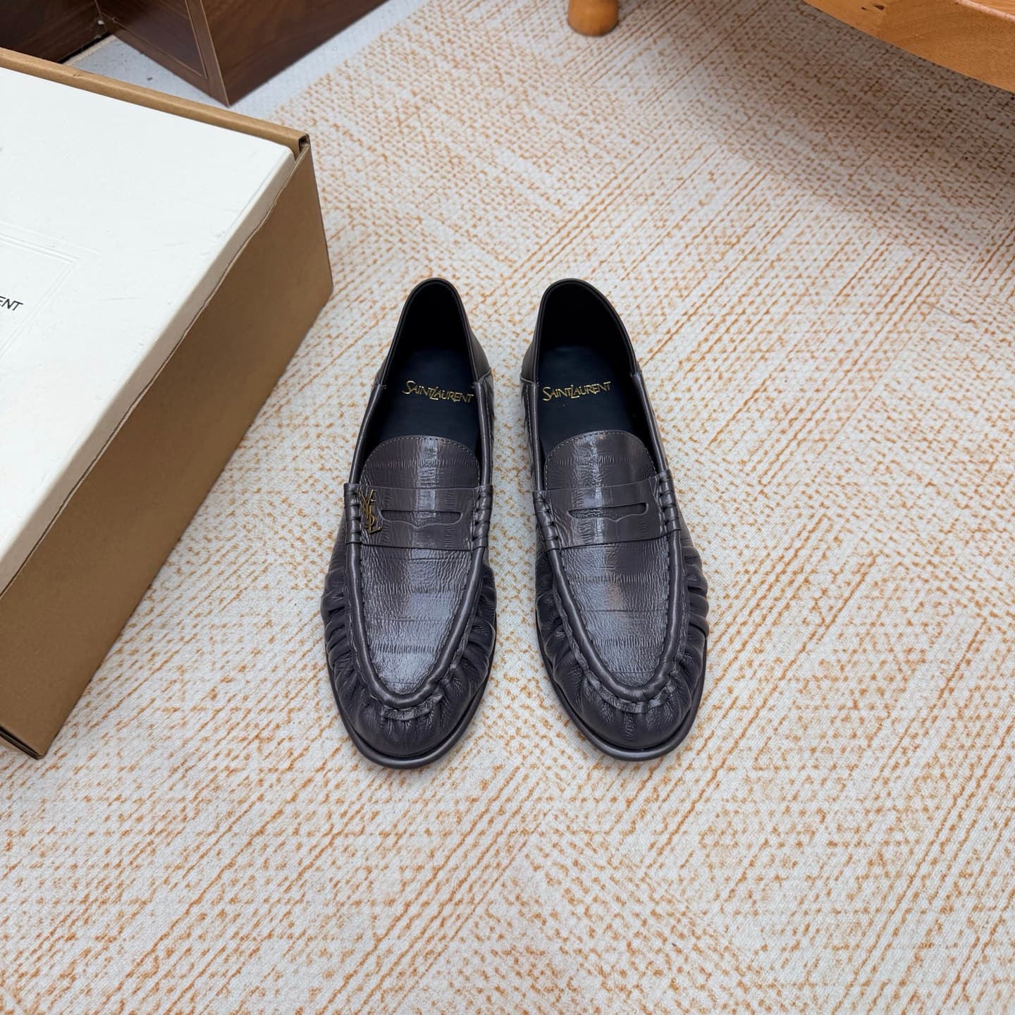 D12101 - Top-quality — image 3