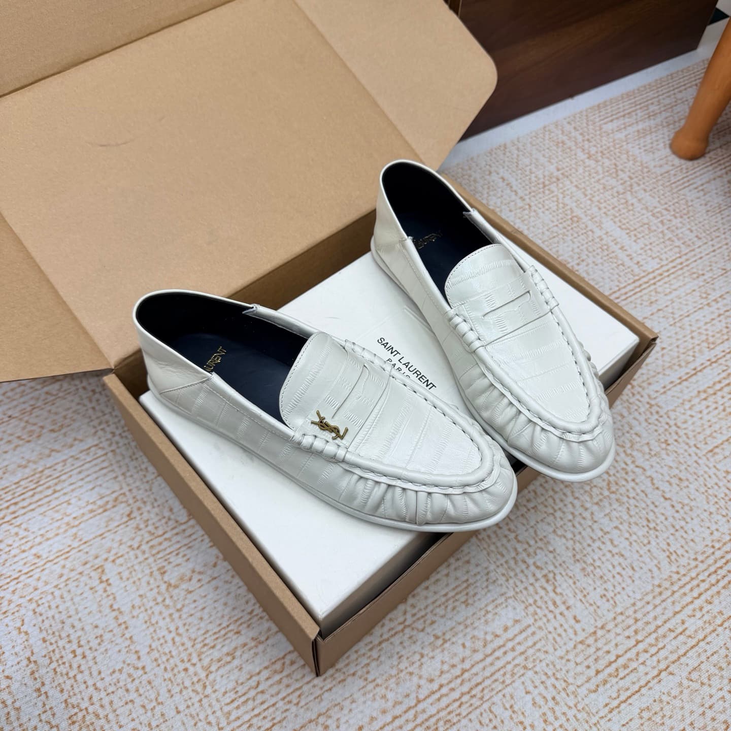 D12097 – Top-quality — image 2