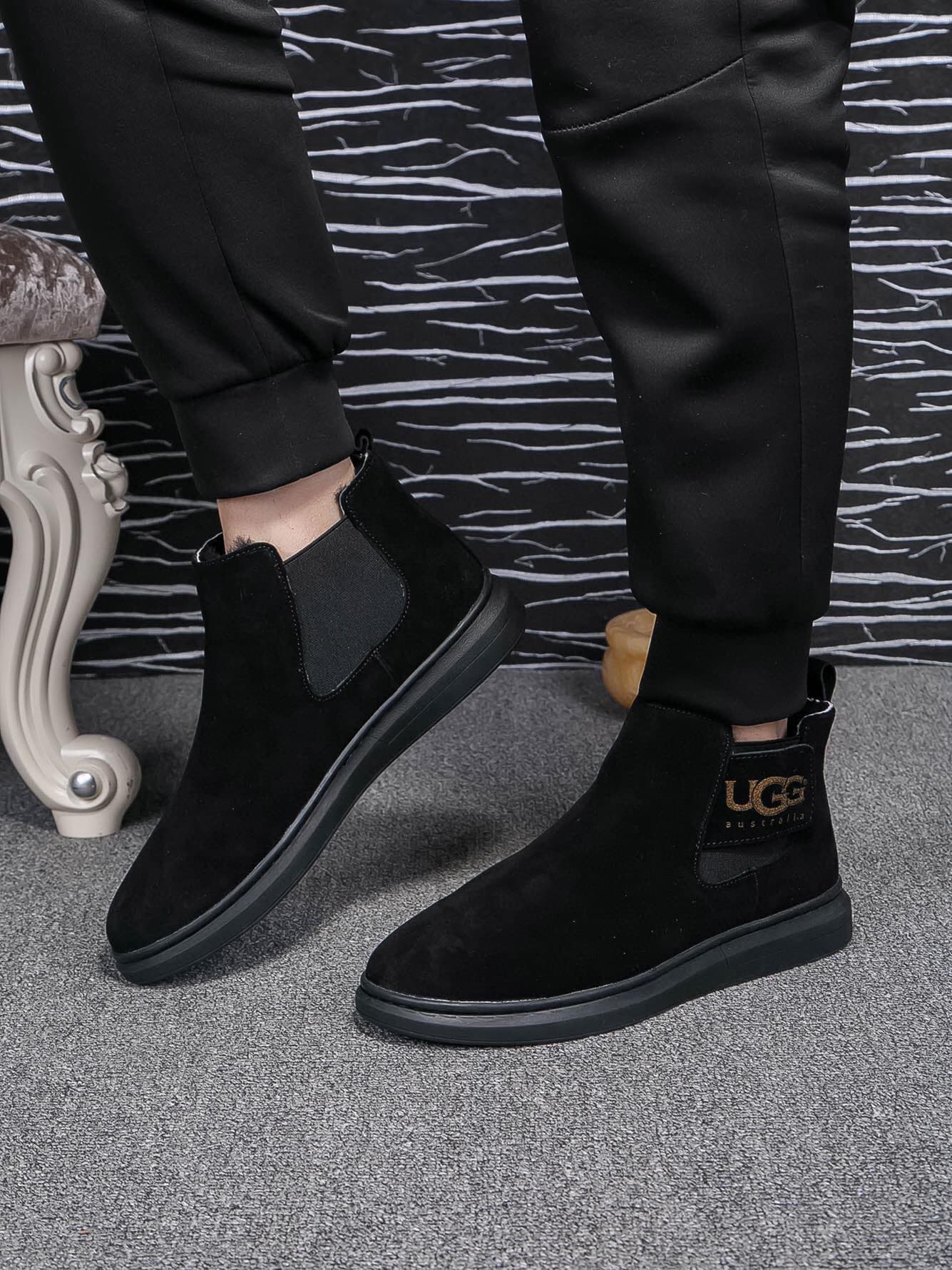 D16 (Real), brand UGG, official latest model, original order 1:1 latest boots made of genuine wool, fake one pays ten, absolutely high-end goods, quality is beyond words, carefully selected high-quality imported leather, dedicated to creating perfect gent — image 3