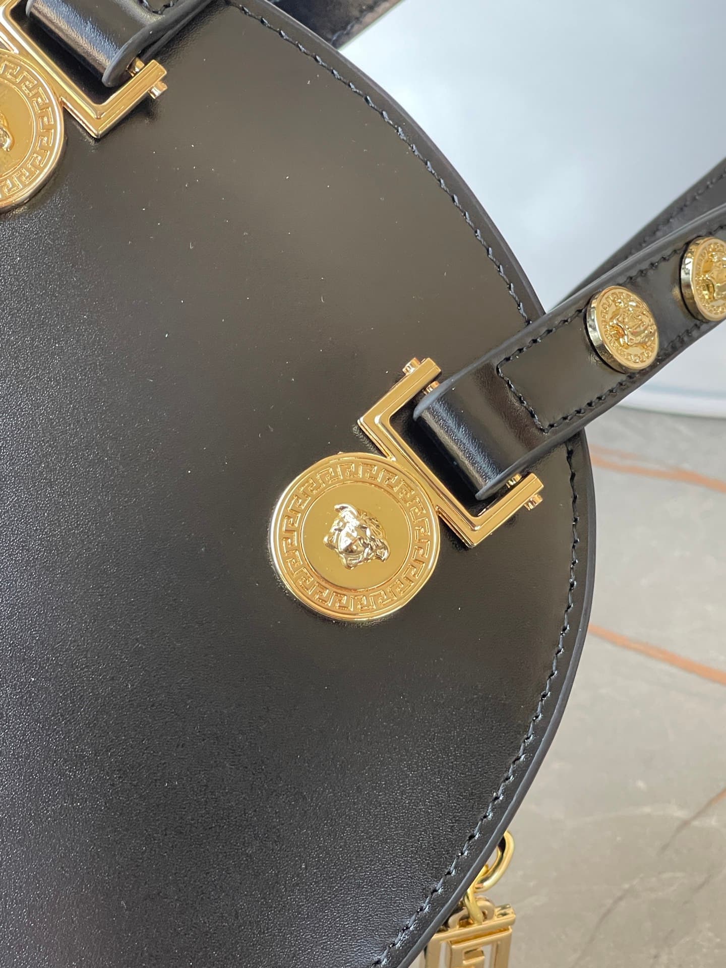 C8369 New product — image 6
