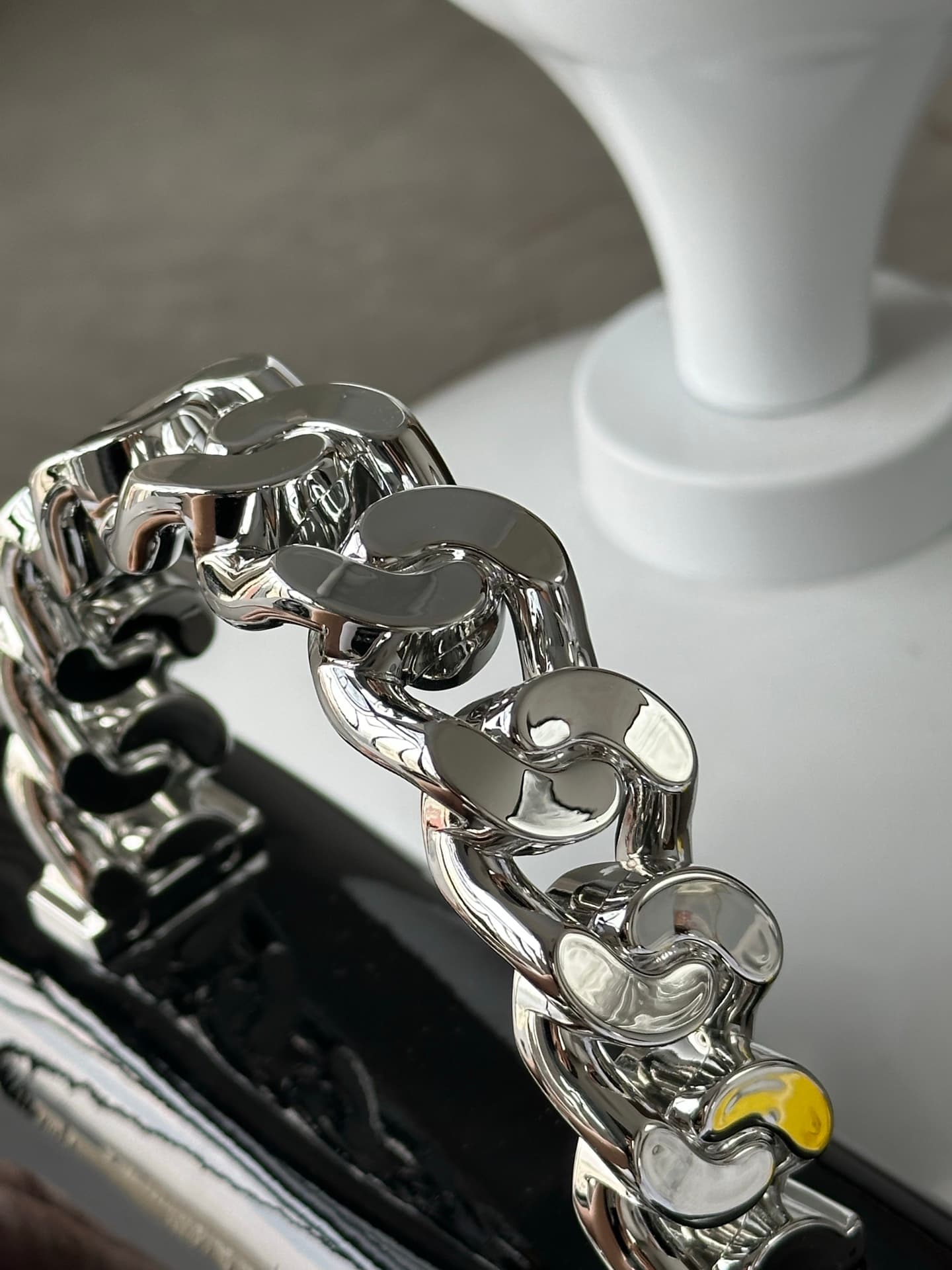 C8333 New product — image 6