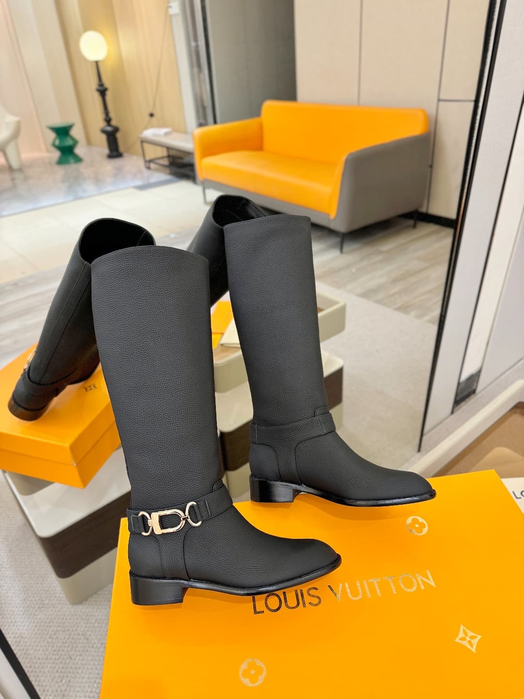 D9062 L✔️ Official store autumn/winter collection – Chelsea. 16 size. Martin boots; the official website series is updated in real time. LV-style new design with large buckles, well-shaped soles that provide comfort and versatility. Elegant and stylish. N — image 7