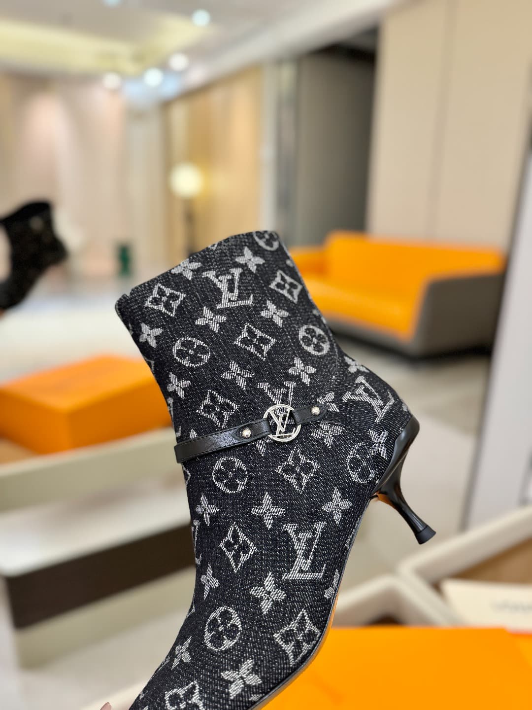 D9024 [Expedient Level] Louis Vuitton 2025 Official Autumn Boots Collection! Perfect fit. — image 8