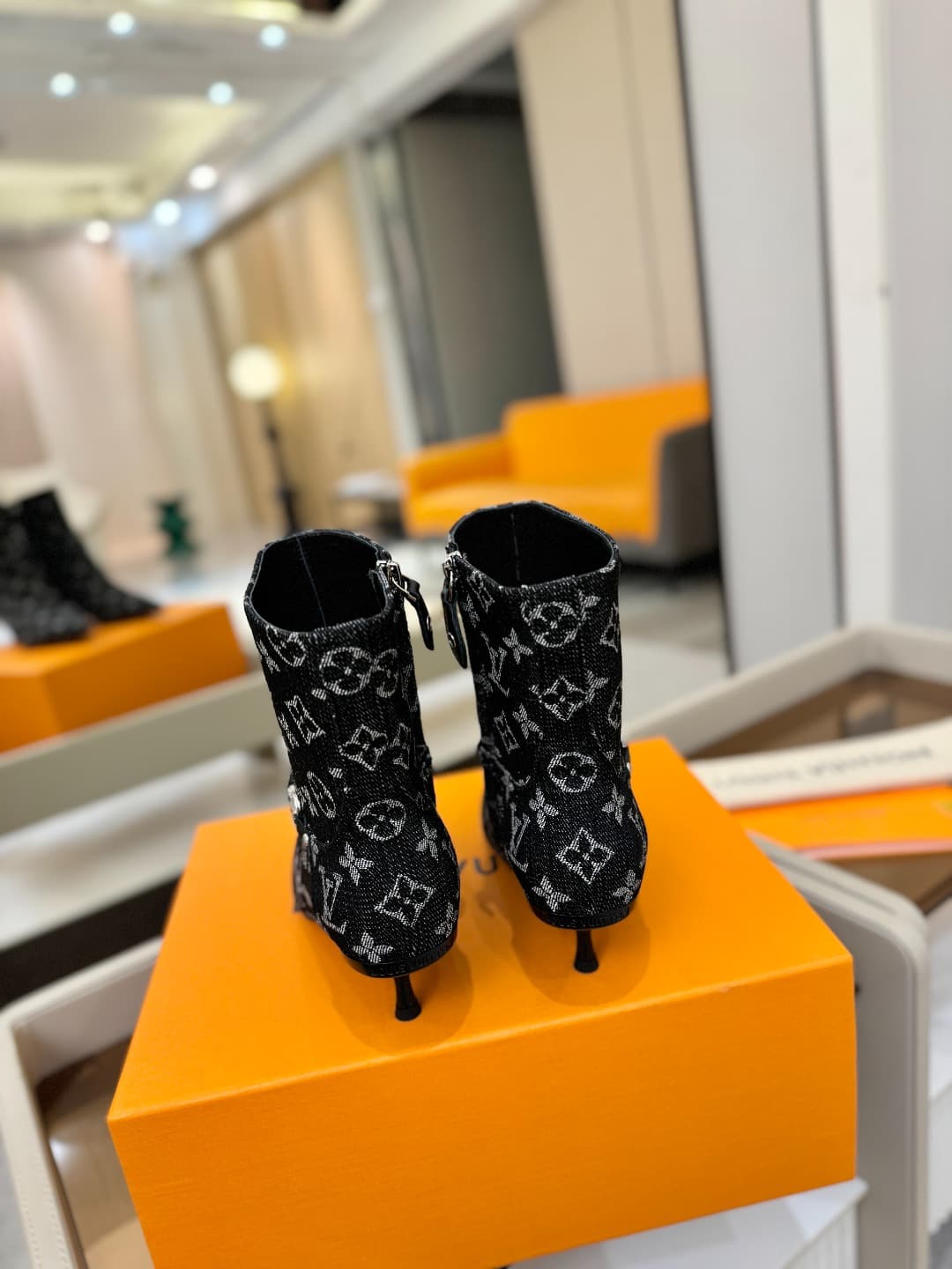 D9024 [Expedient Level] Louis Vuitton 2025 Official Autumn Boots Collection! Perfect fit. — image 7