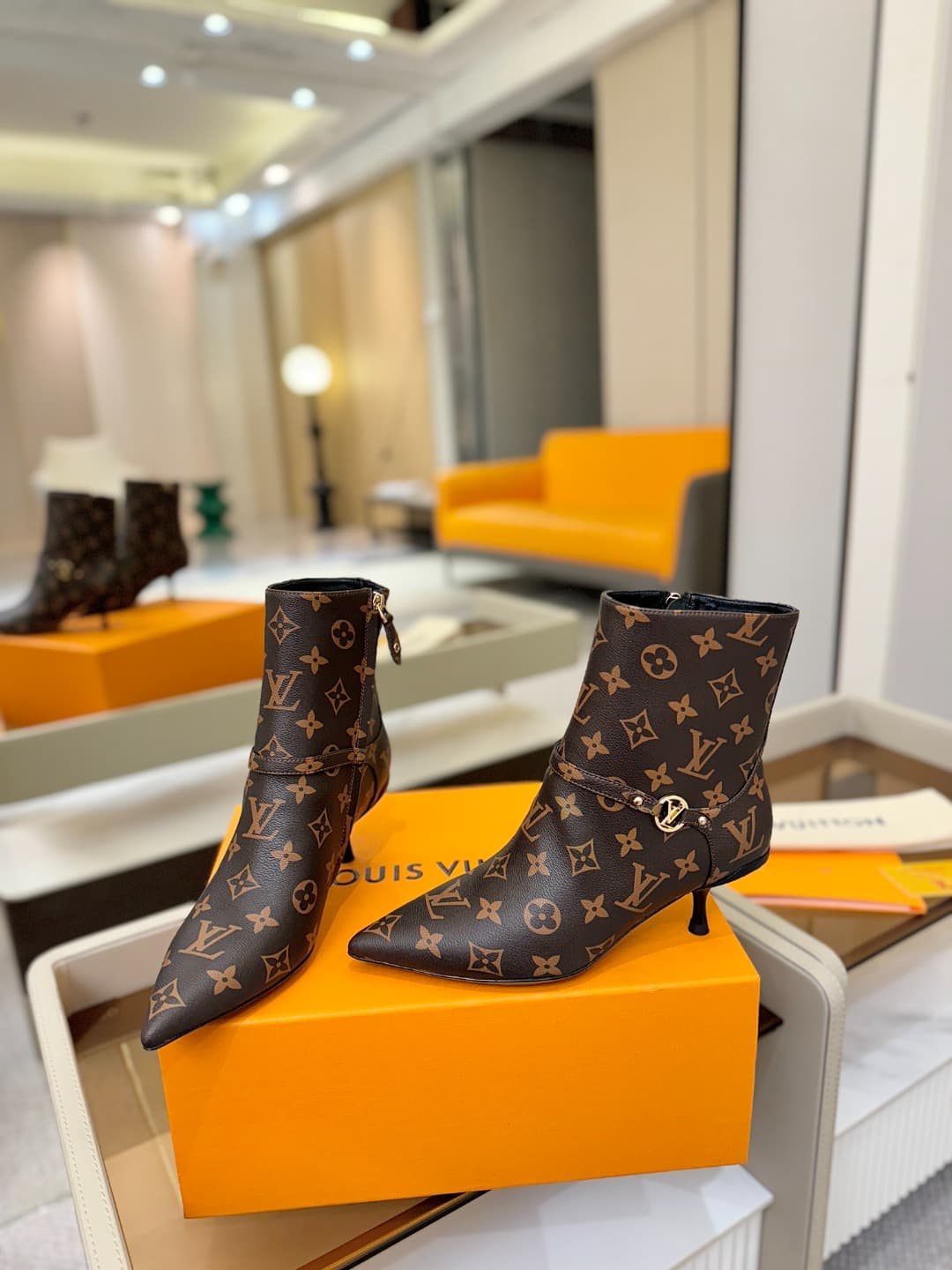 D9023 [Buyer's Grade] Louis Vuitton 2025 Autumn Boot Collection! Perfect fit. — image 6