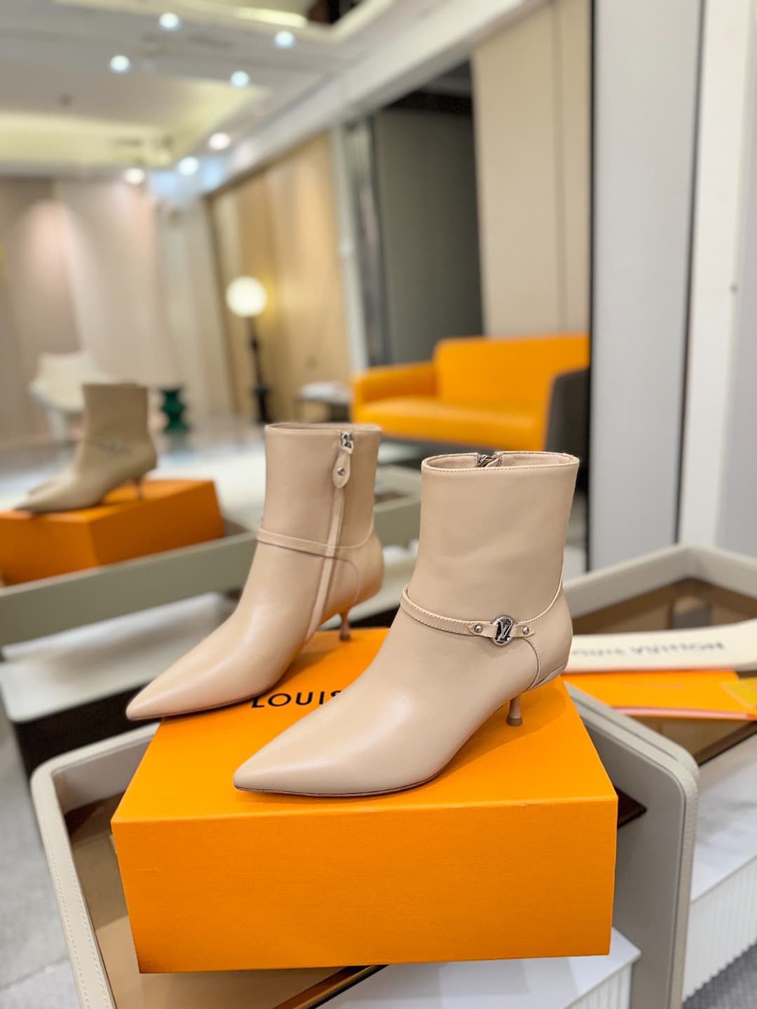D9022 [Expedited Purchase Level] Louis Vuitton 2025 Autumn Boots Collection! Perfect fit. — image 3