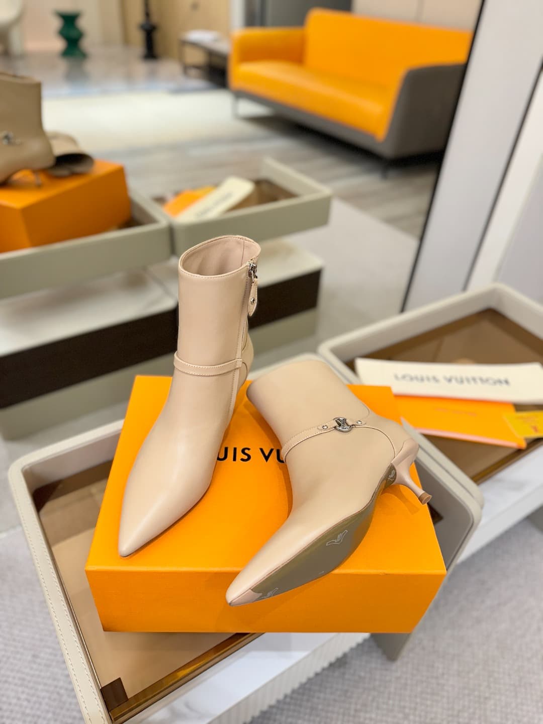 D9022 [Expedited Purchase Level] Louis Vuitton 2025 Autumn Boots Collection! Perfect fit. — image 5