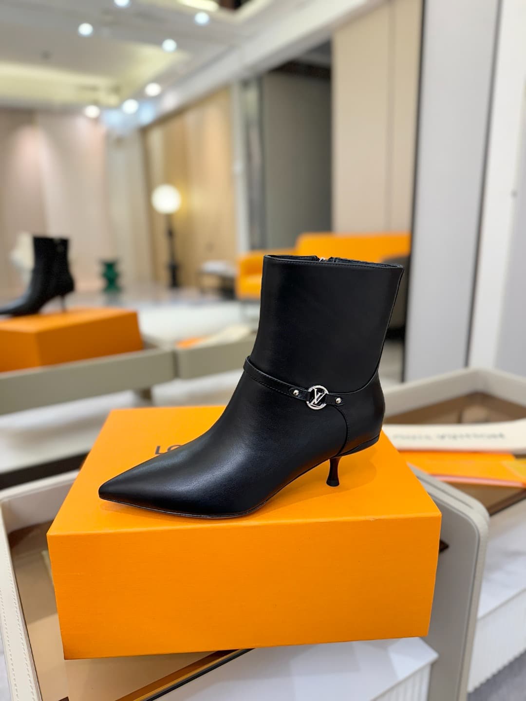 D9021 [Special Order Level] Louis Vuitton 2025 Official Short Boots Collection! Perfect fit. — image 1