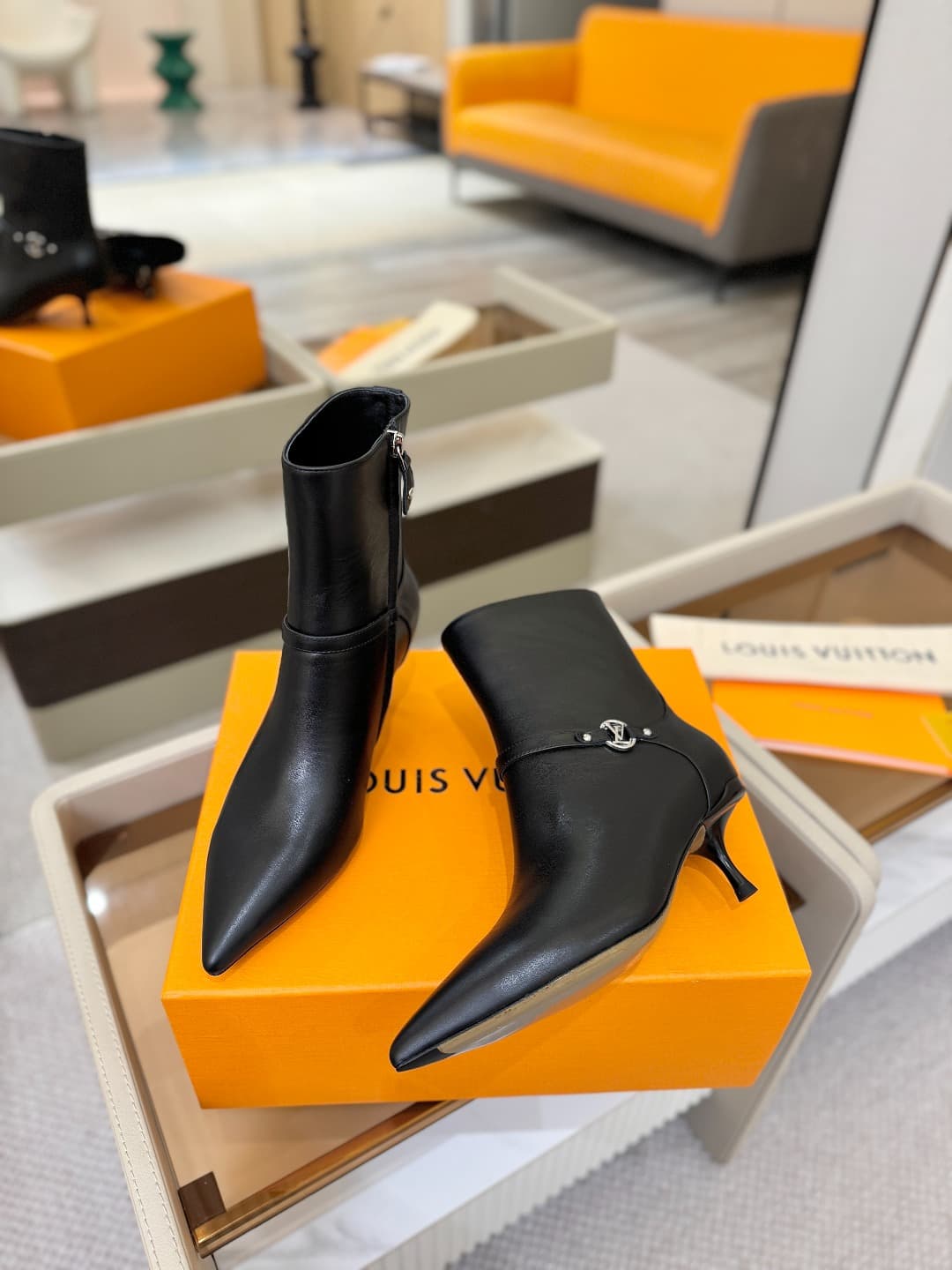 D9021 [Special Order Level] Louis Vuitton 2025 Official Short Boots Collection! Perfect fit. — image 5