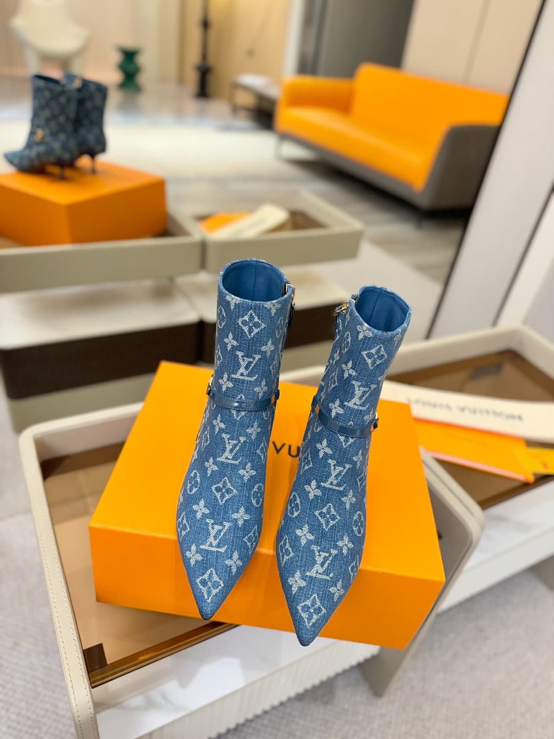 D9020 [Custom Order Level] Louis Vuitton 2025 Official Short Boots Collection! Perfect fit. — image 4