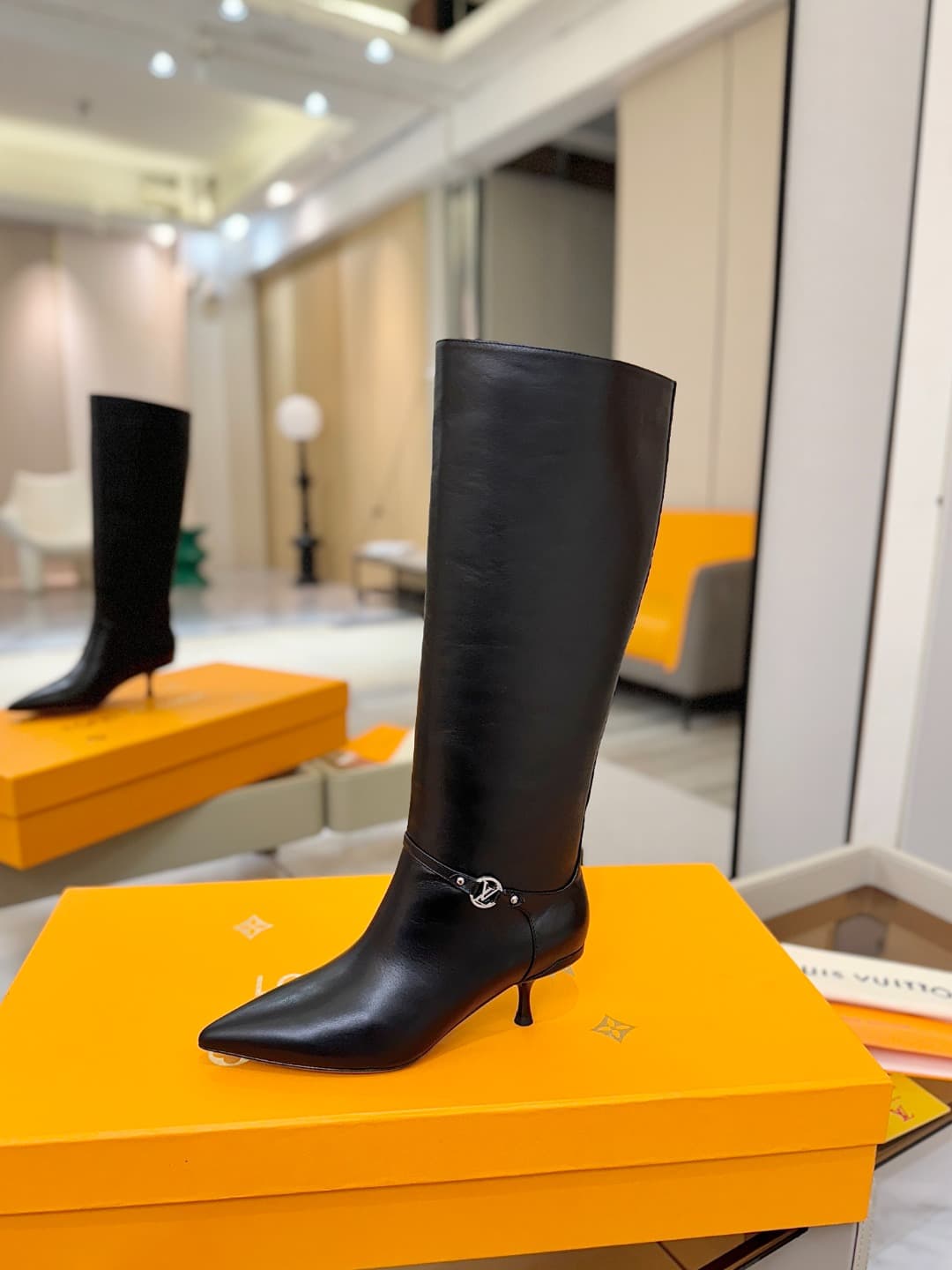D9069 [Expedited Purchase Level] Louis Vuitton 2025 Autumn-Winter Boots Collection! Perfect fit. — image 1