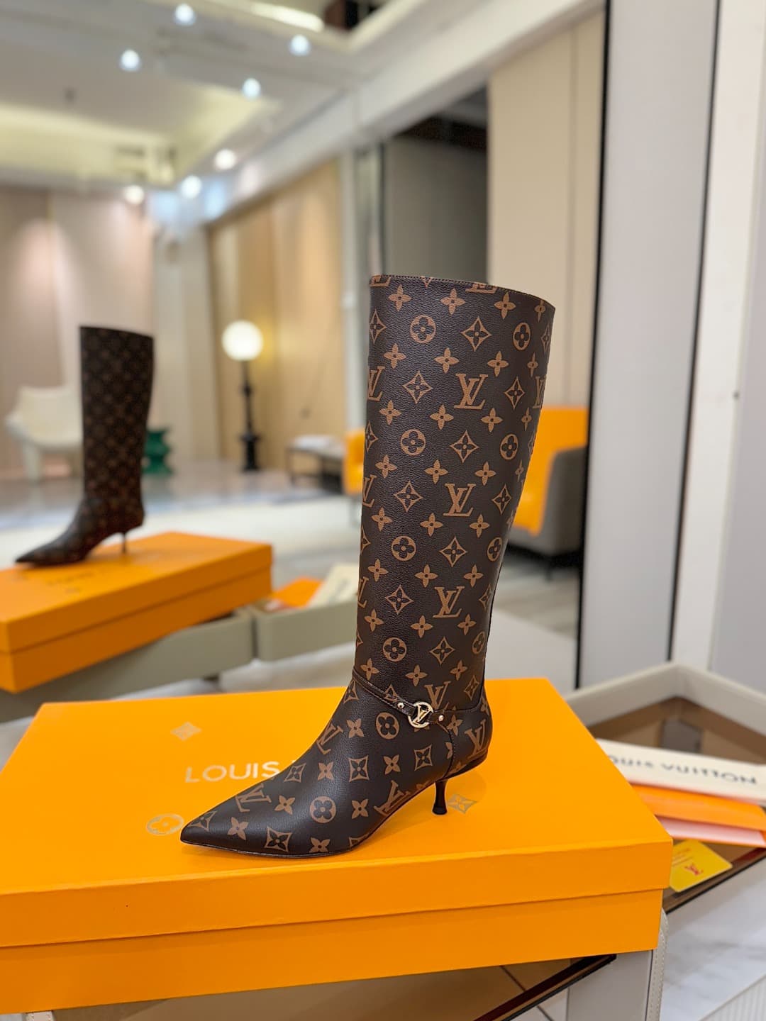 D9070 [Exclusive Purchase Level] Louis Vuitton 2025 Autumn-Winter Boots Collection! Perfect fit. — image 1