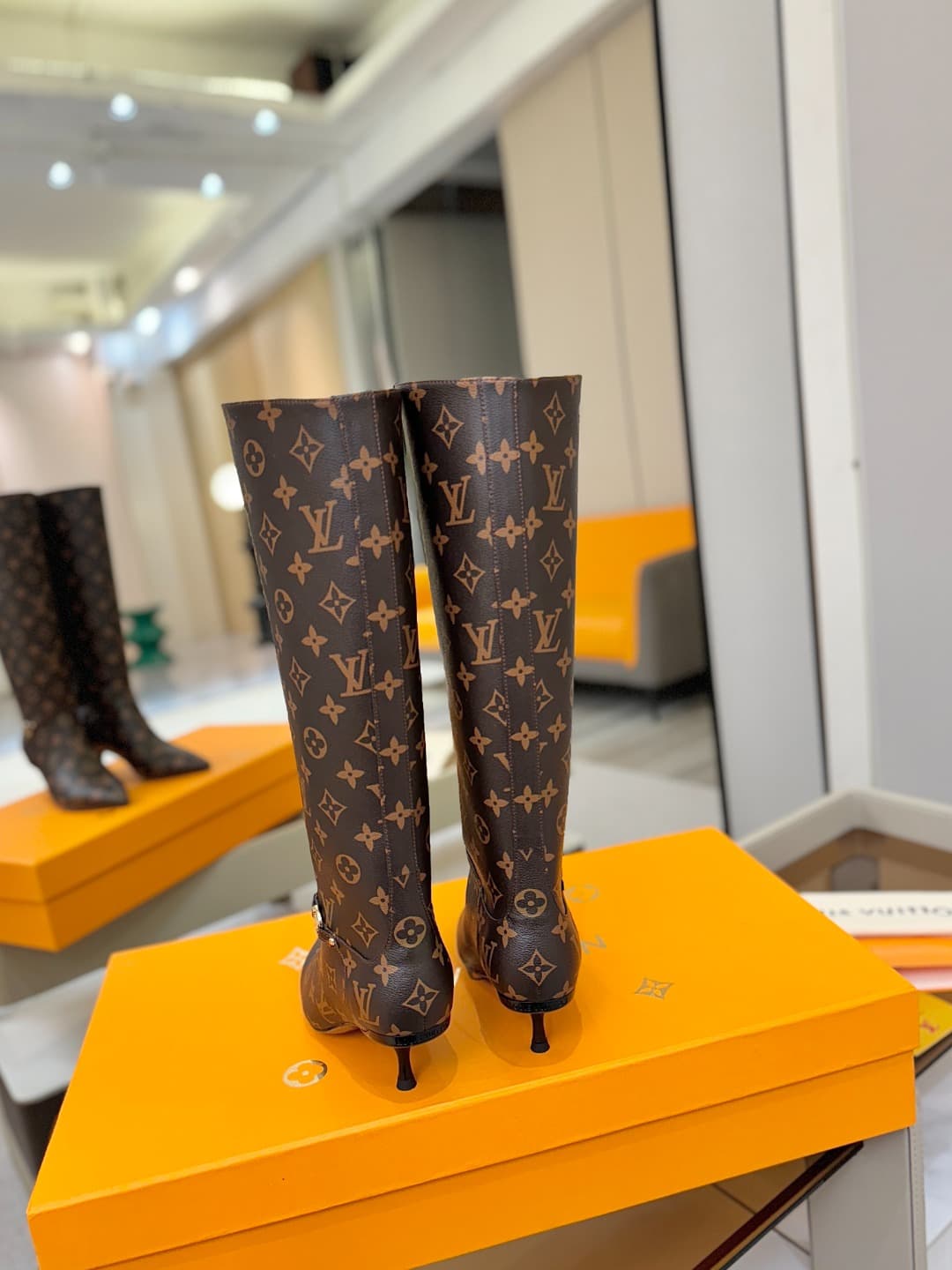 D9070 [Exclusive Purchase Level] Louis Vuitton 2025 Autumn-Winter Boots Collection! Perfect fit. — image 7