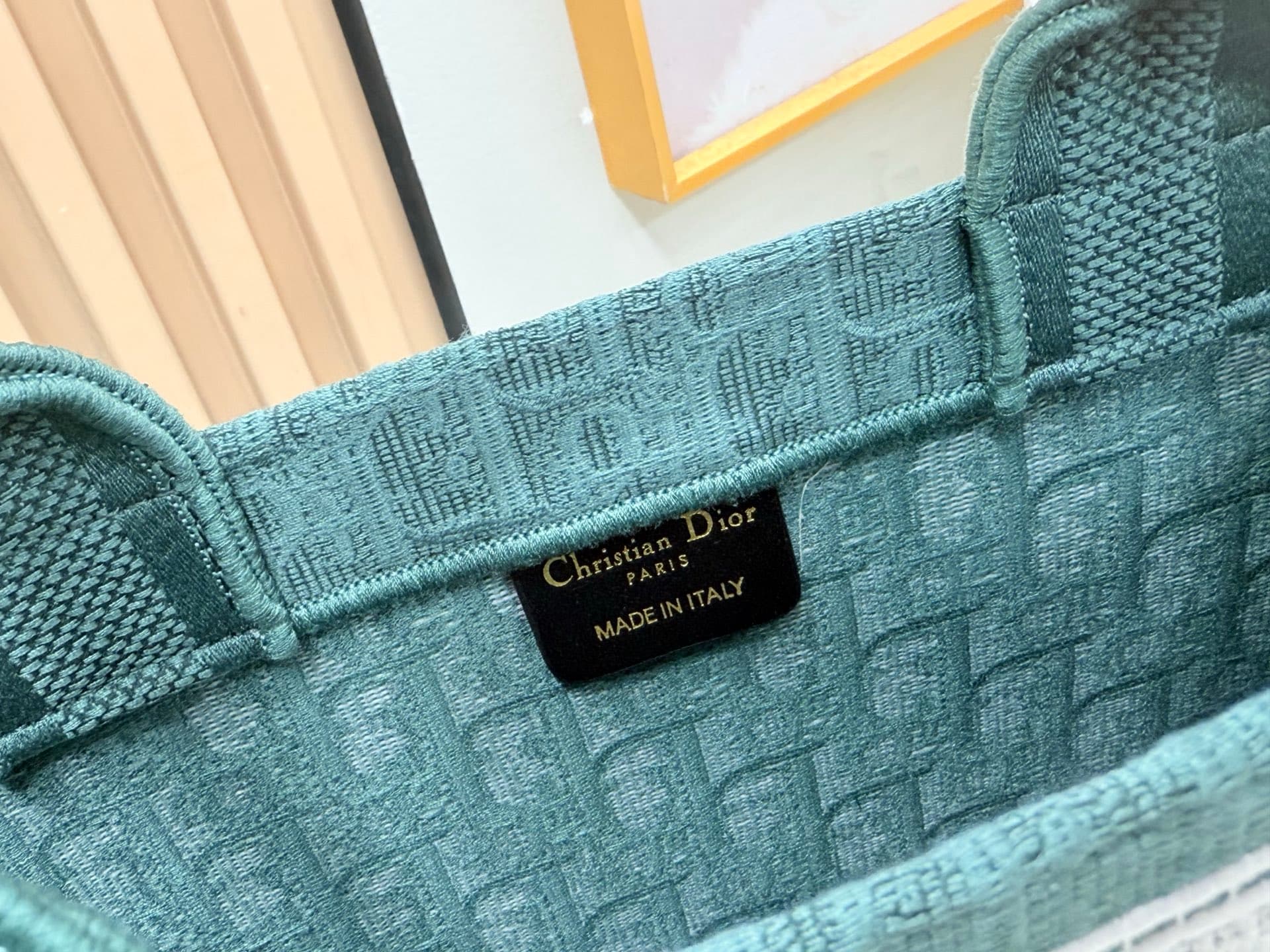 C2008 Details of Diore JWA’s new bags in the first season! The classic bags now have a modern feel. — image 6
