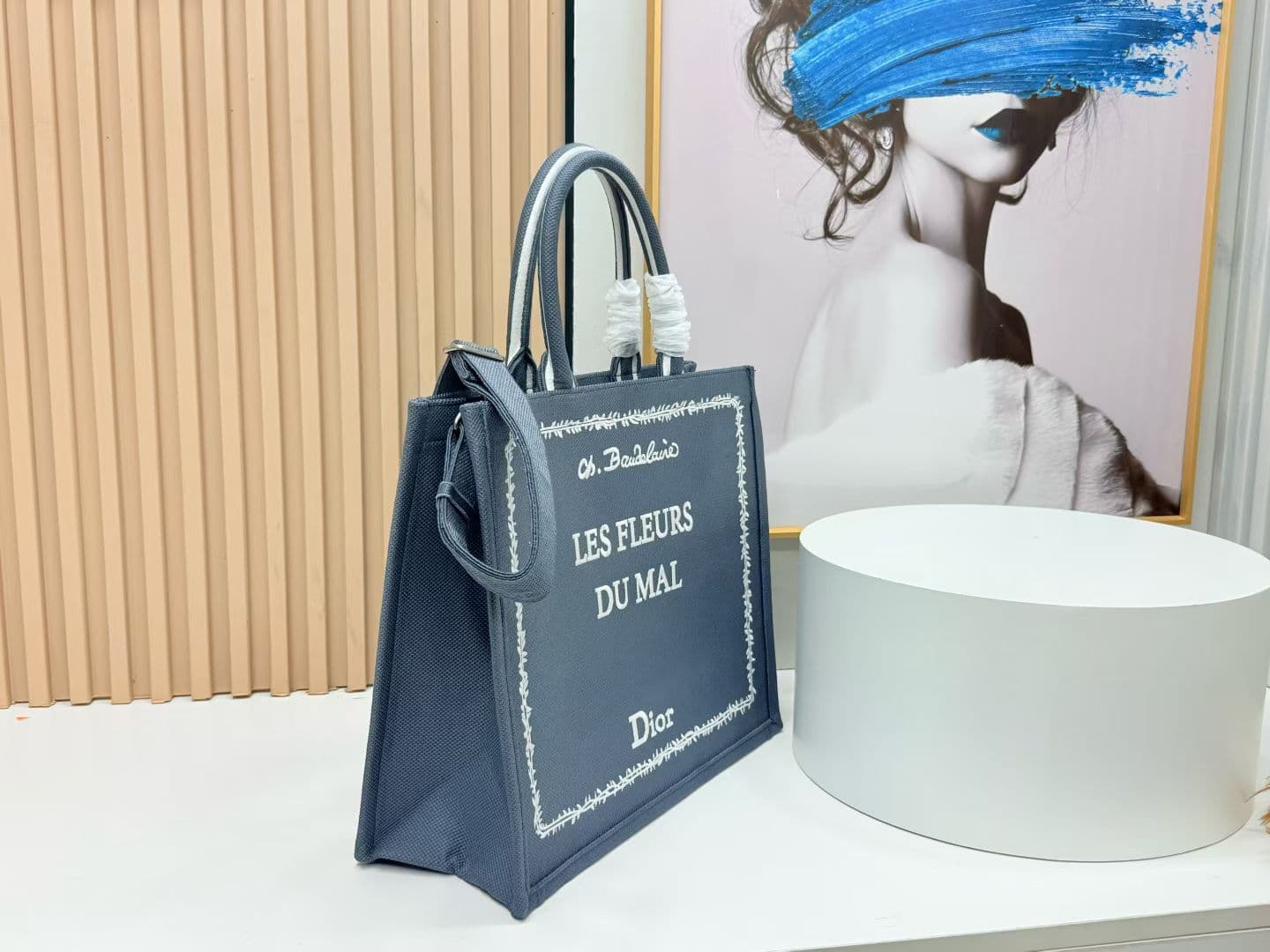 C1994 Details of Diore JWA’s new bags in the first season! The classic bags now have a modern twist. — image 2
