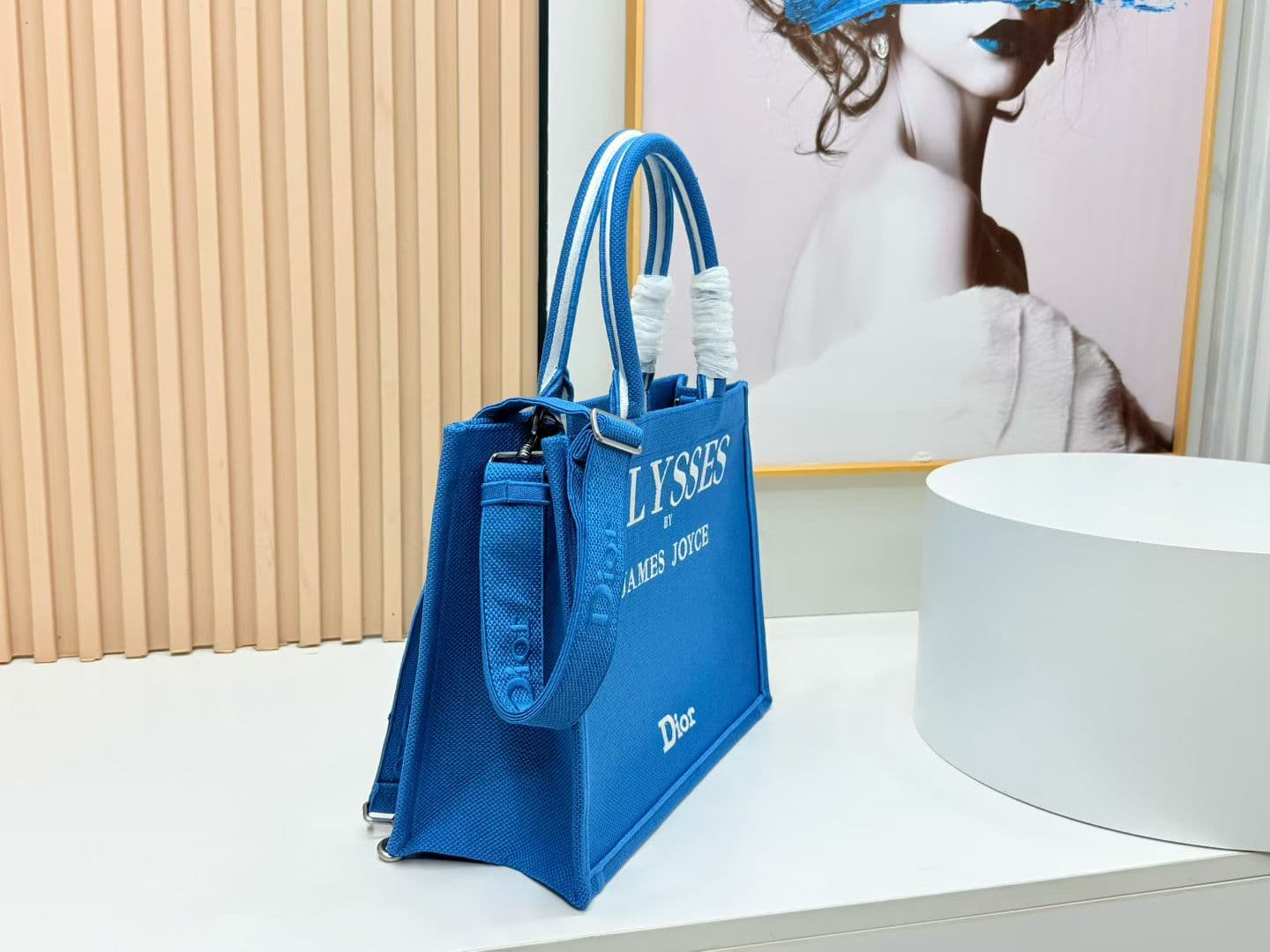 C1986 Details of Diore JWA’s new bags in the first season! The classic bags now have a modern twist. — image 2