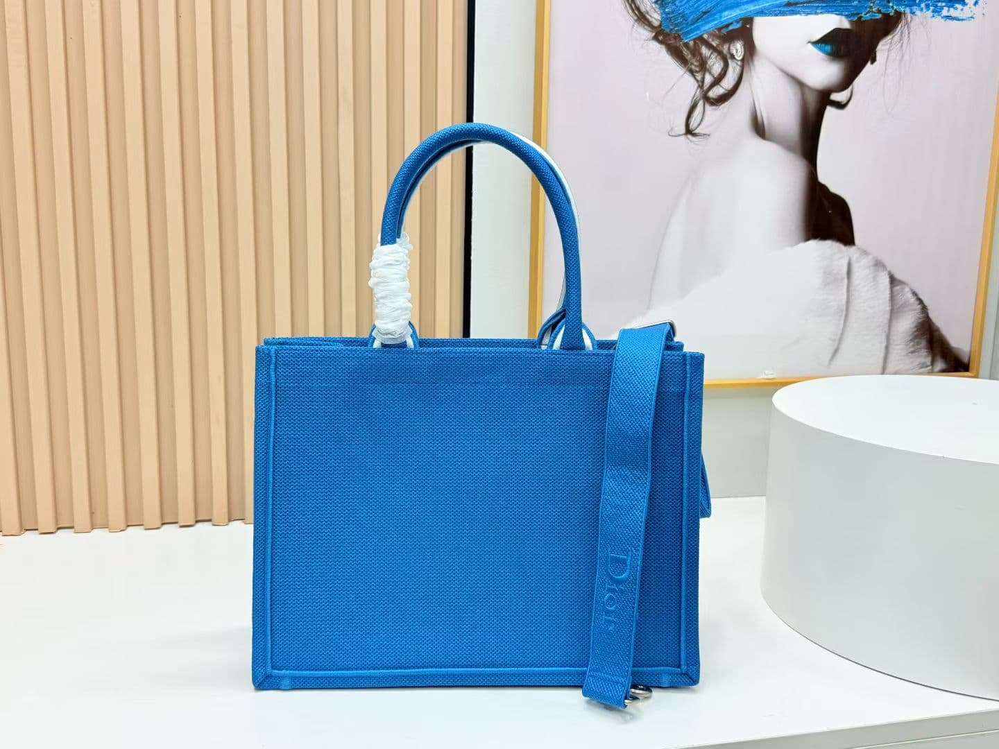 C1986 Details of Diore JWA’s new bags in the first season! The classic bags now have a modern twist. — image 4