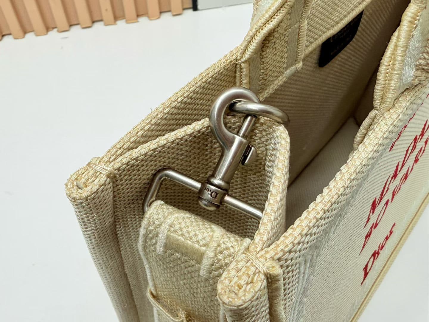 C1968 Details of Diô JWA’s new bags in the first season! The classic bags now have a modern twist. — image 6