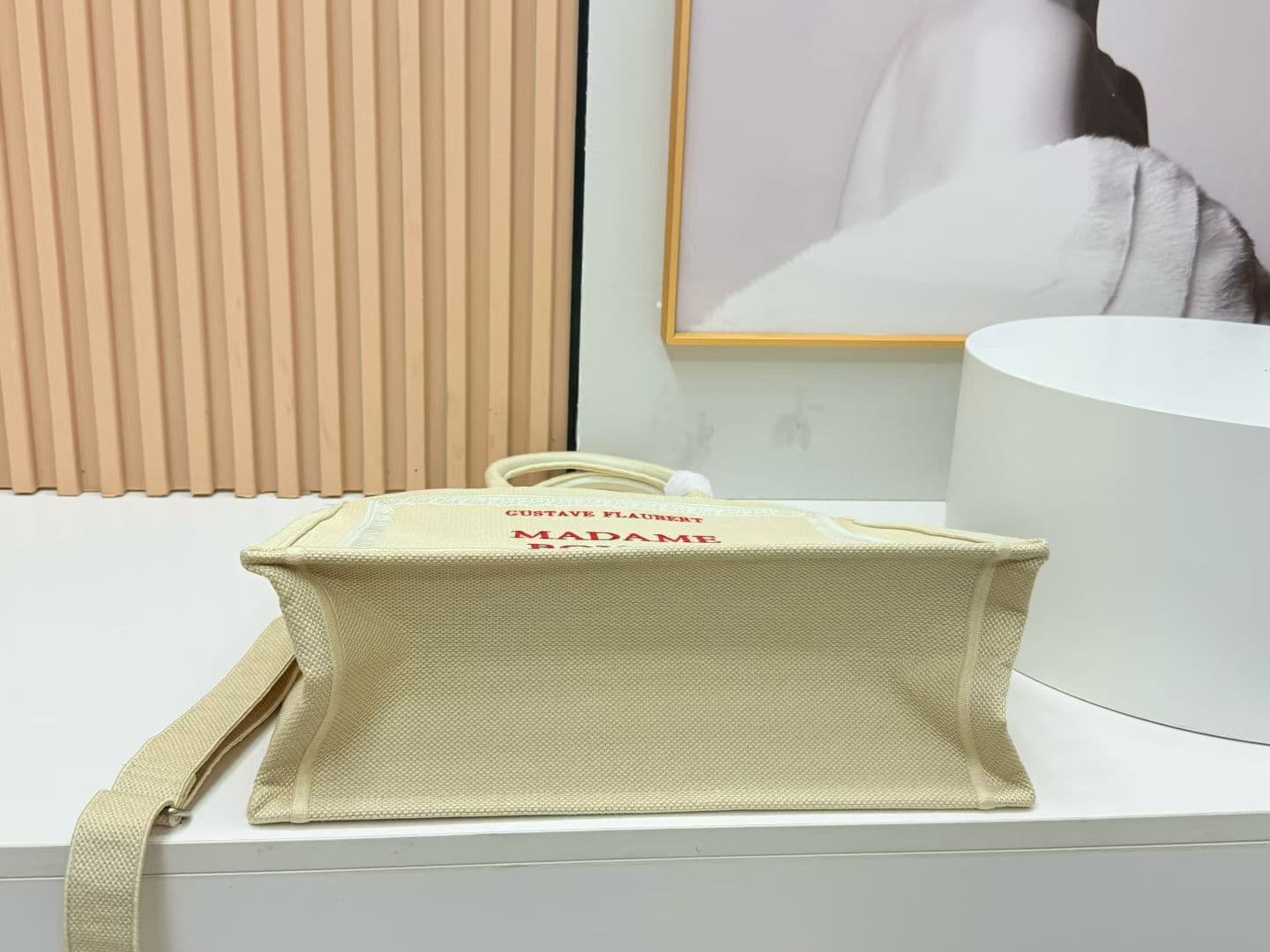 C1966 Details of Diò JWA’s new bags in the first season! The classic bags now have a modern touch. — image 8