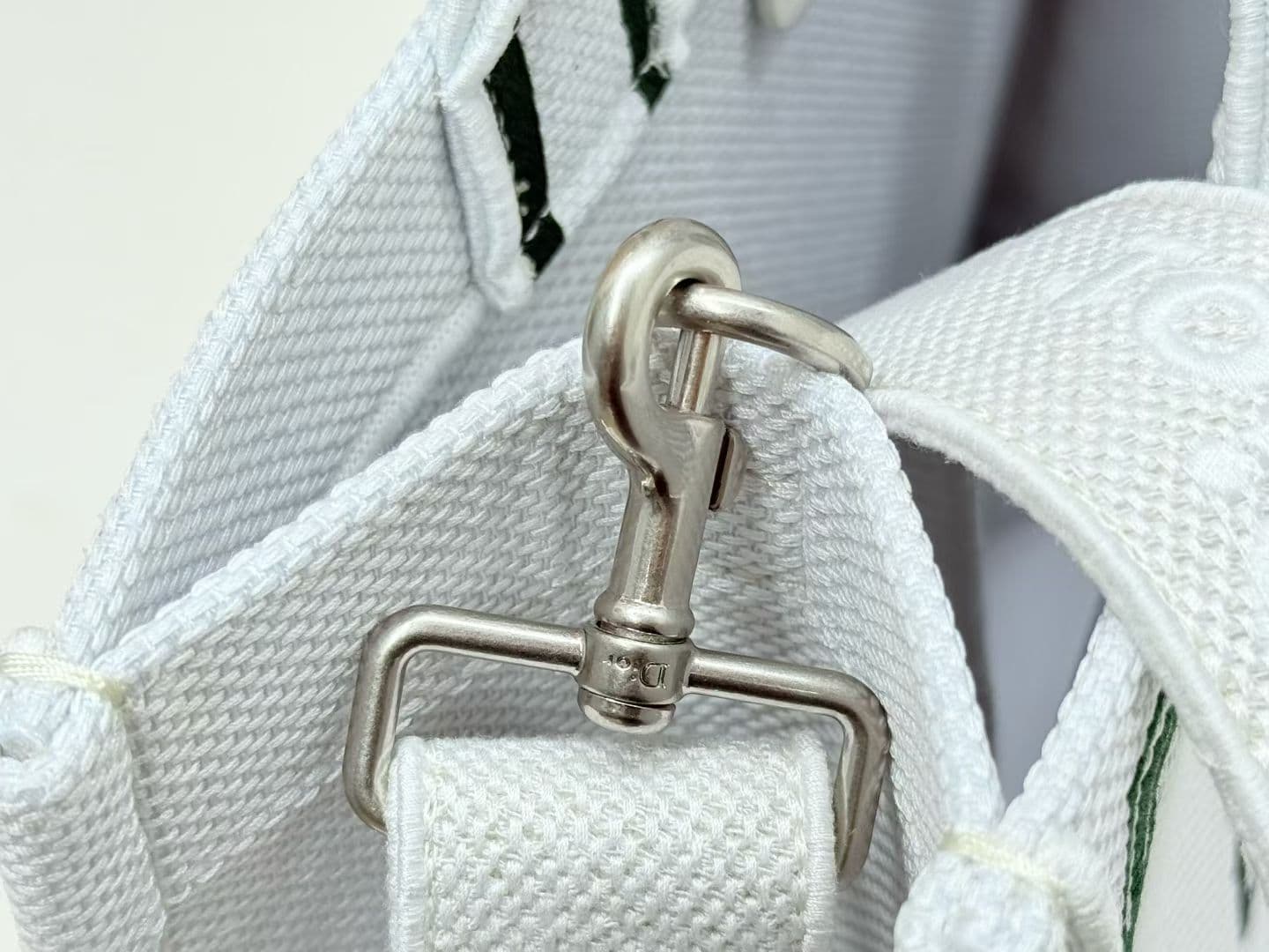 C1962 Details of Diore JWA’s new bags in the first season! The classic bags now have a modern twist. — image 7