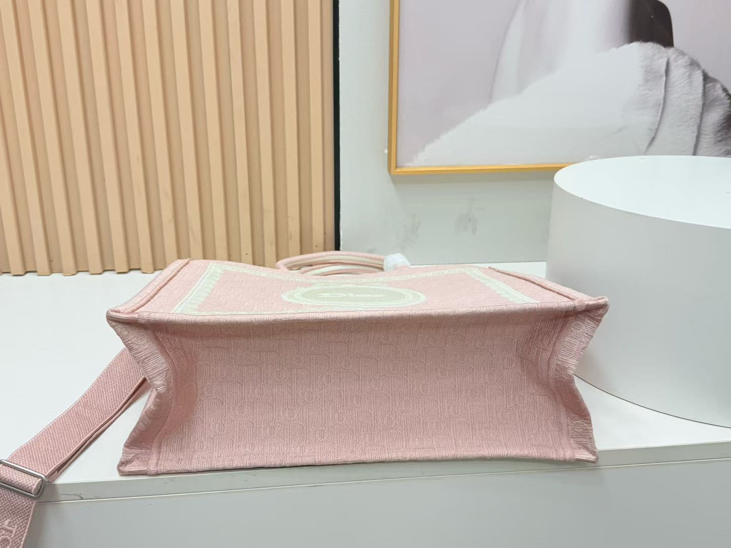 C1954 Details of Diore JWA’s new bags in the first season! The classic bags now have a modern touch. — image 8