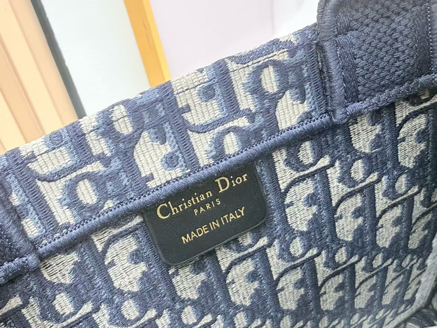 C1952 Details of Diore JWA’s new bags in the first season! The classic bags now have a modern touch. — image 8