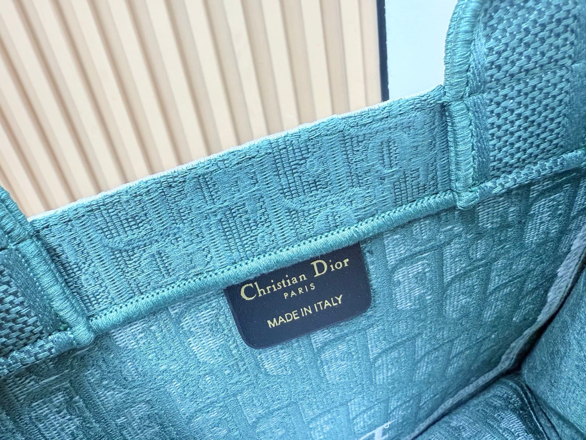 C1946 Details of Diore JWA’s new bags in the first season! The classic bags now have a modern touch. — image 8