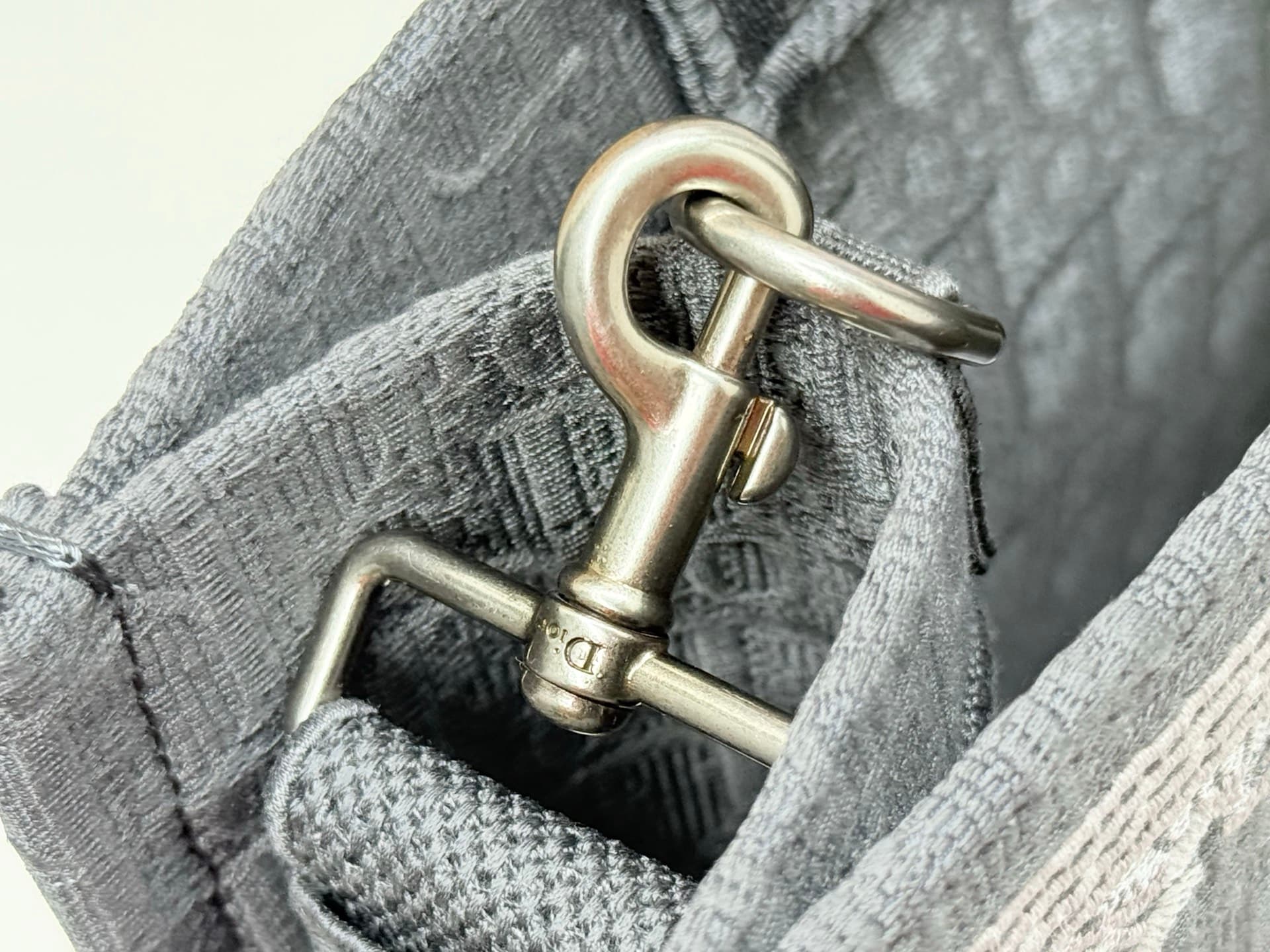 C2024 Details of Diore JWA’s new bags in the first season! The classic bags now have a modern twist. — image 8