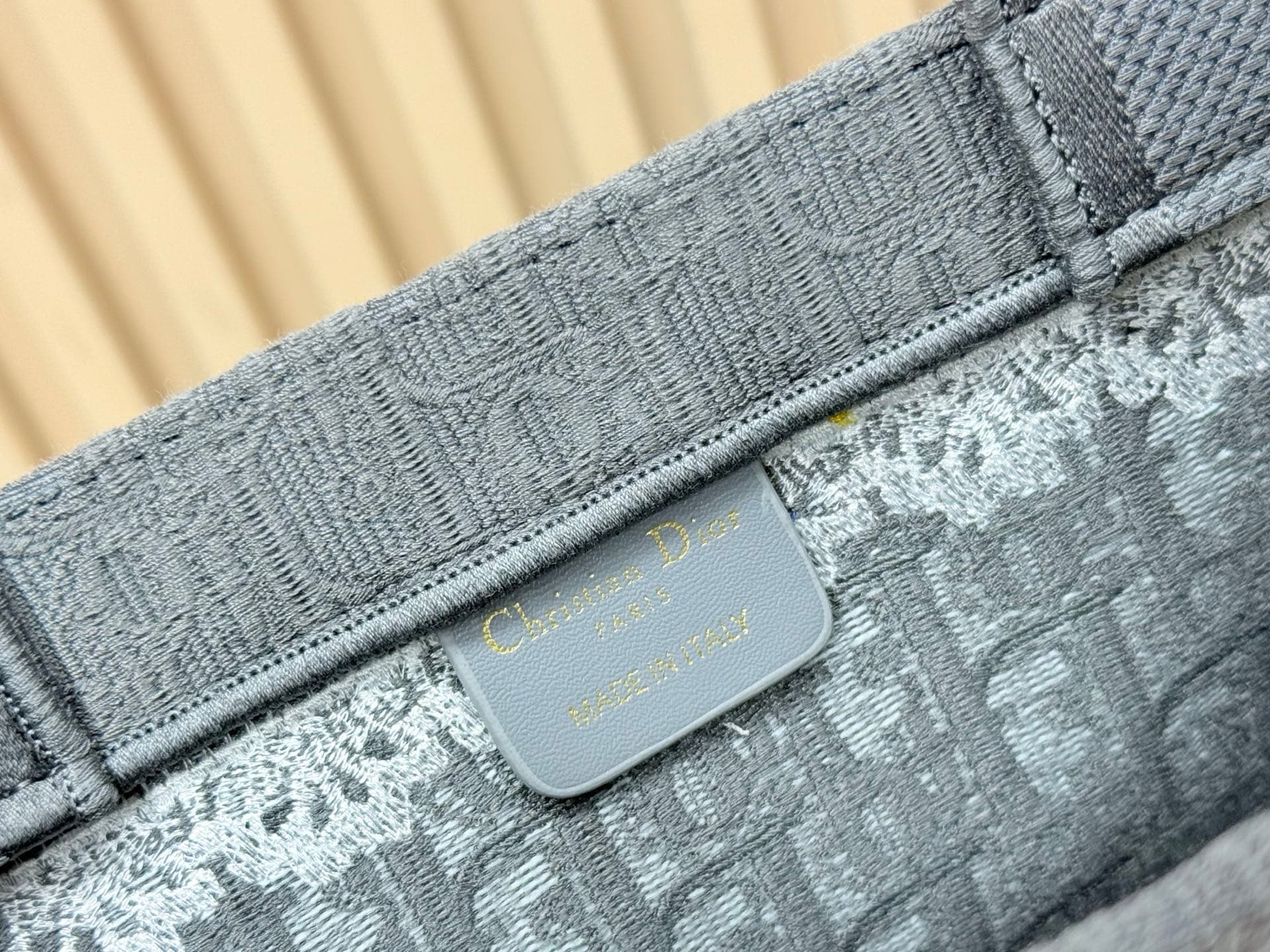 C2022 Details of Diore JWA’s new bags in the first season! The classic bags now have a modern feel. — image 7