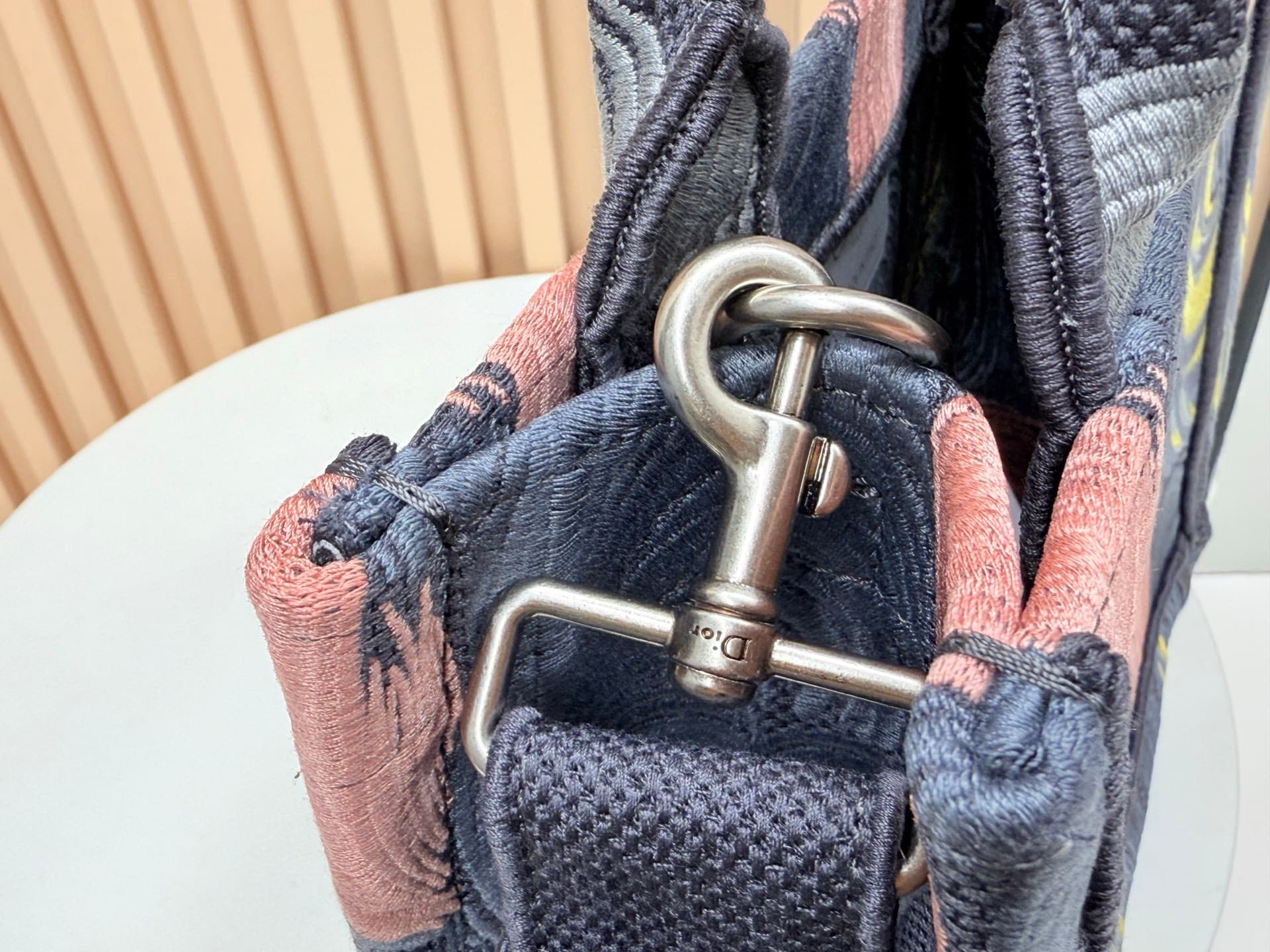 C1761 Details of Diore JWA’s new bags in the first season! The classic style with a modern twist — image 6
