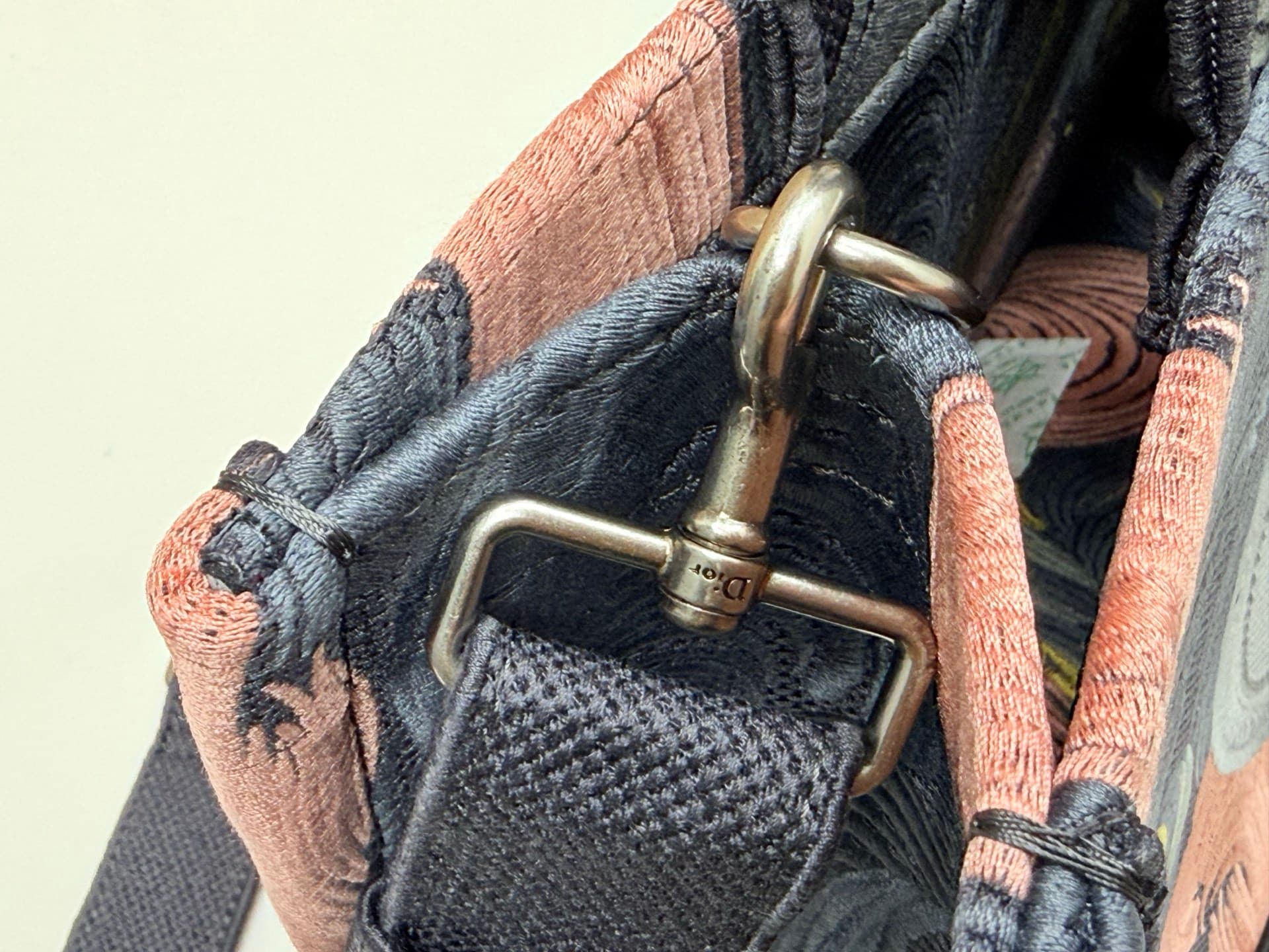 C1759 Details of Diò JWA’s new bags in the first season! The classic style with a modern touch — image 5