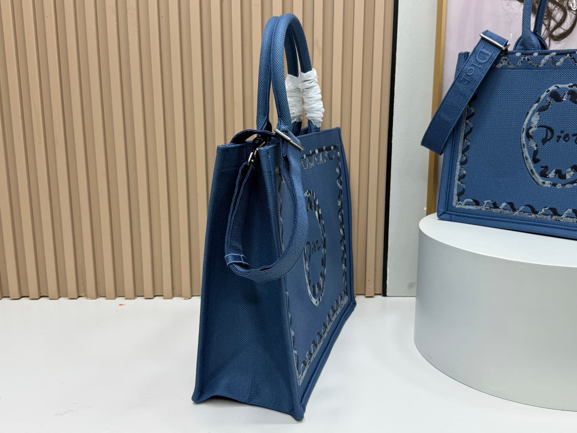 C1733 Details of Diore JWA’s new bags in the first season! The classic style with a modern touch — image 2